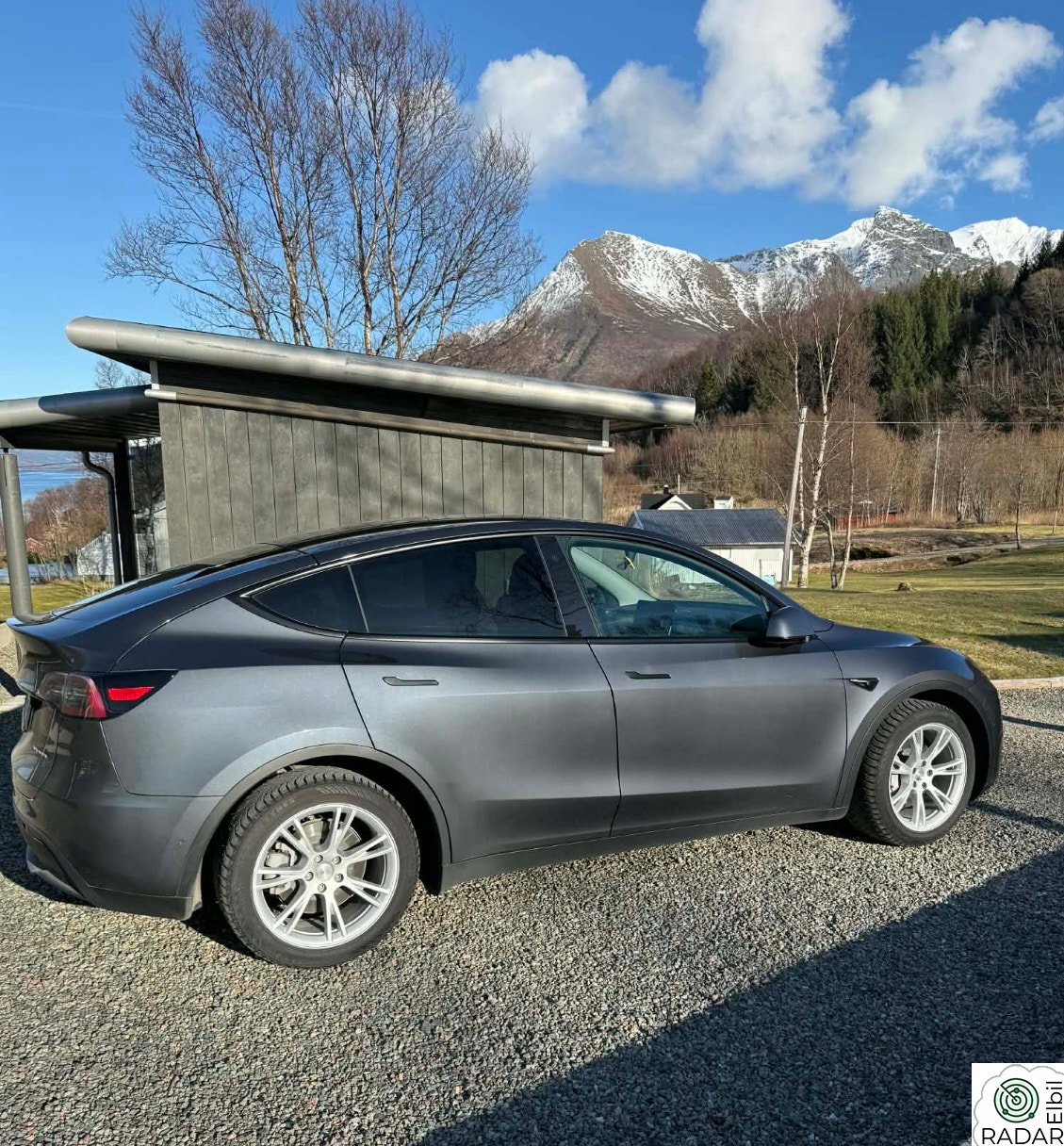 TESLA Model Y Long Range AWD