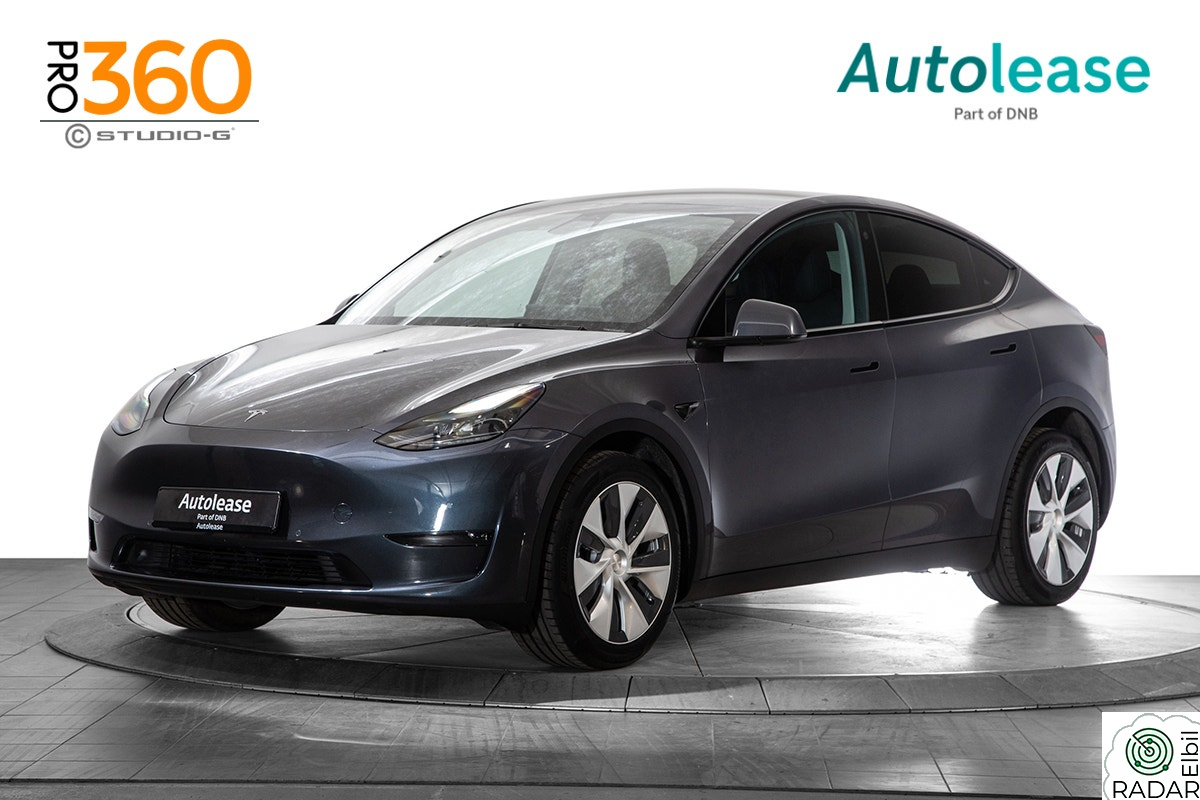TESLA Model Y Long Range AWD, AP Skinn Navi Glasstak,
