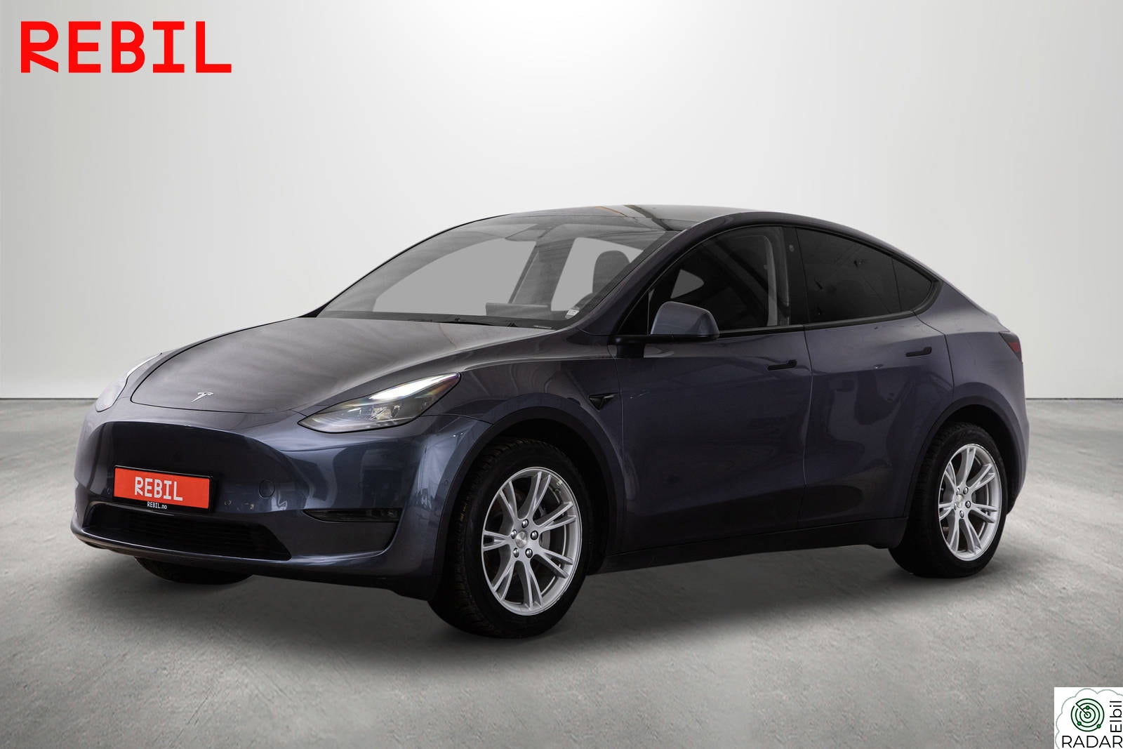 TESLA Model Y 542Km (75kWh) LR/AWD/Pano/Navi/Ryzen/Skinn/AP
