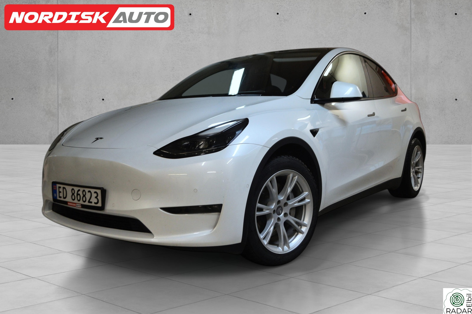 TESLA Model Y Long Range AWD/AMD RYZEN/KROK/NORSK/AP/V.PUMPE/PREMIUM/