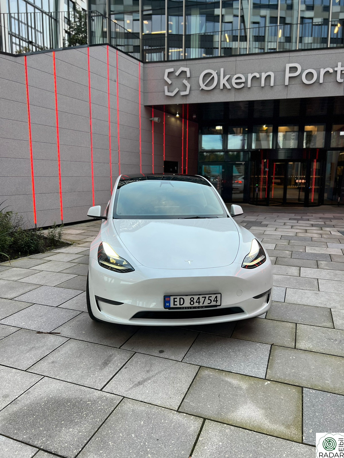 TESLA Model Y Long Range AWD