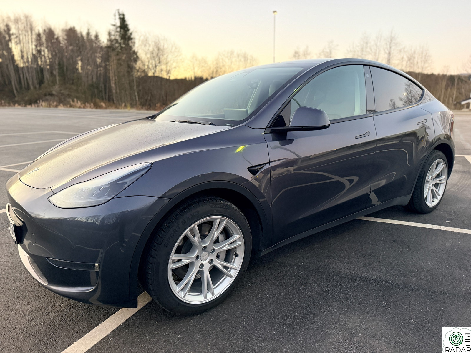 TESLA Model Y Long Range AWD