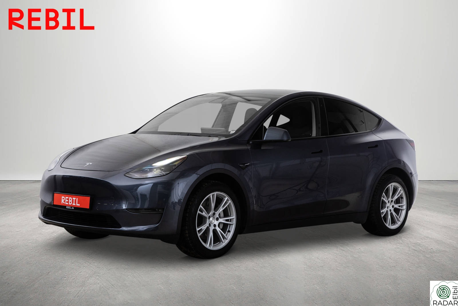 TESLA Model Y 533km(WLTP)/LR/AWD/MCU2/Navi/R.kam/Pano/AP/V.pumpe