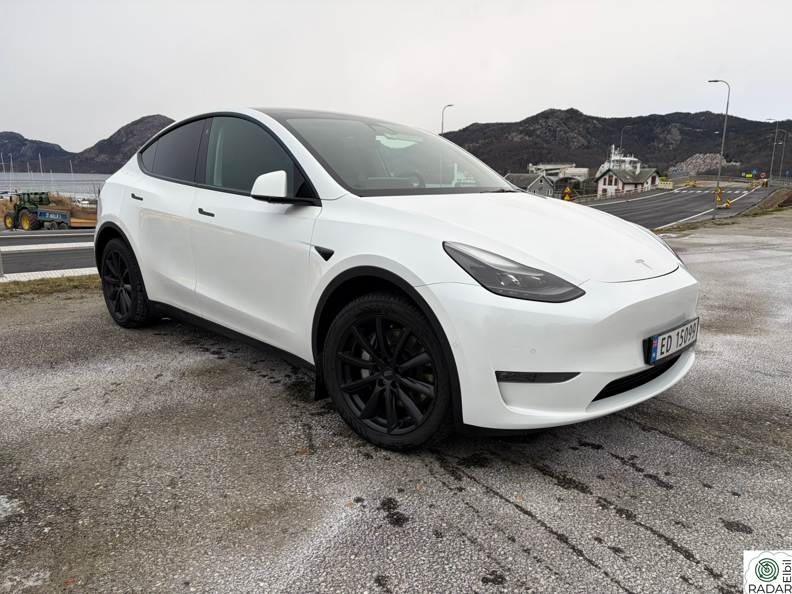 TESLA Model Y Long Range AWD