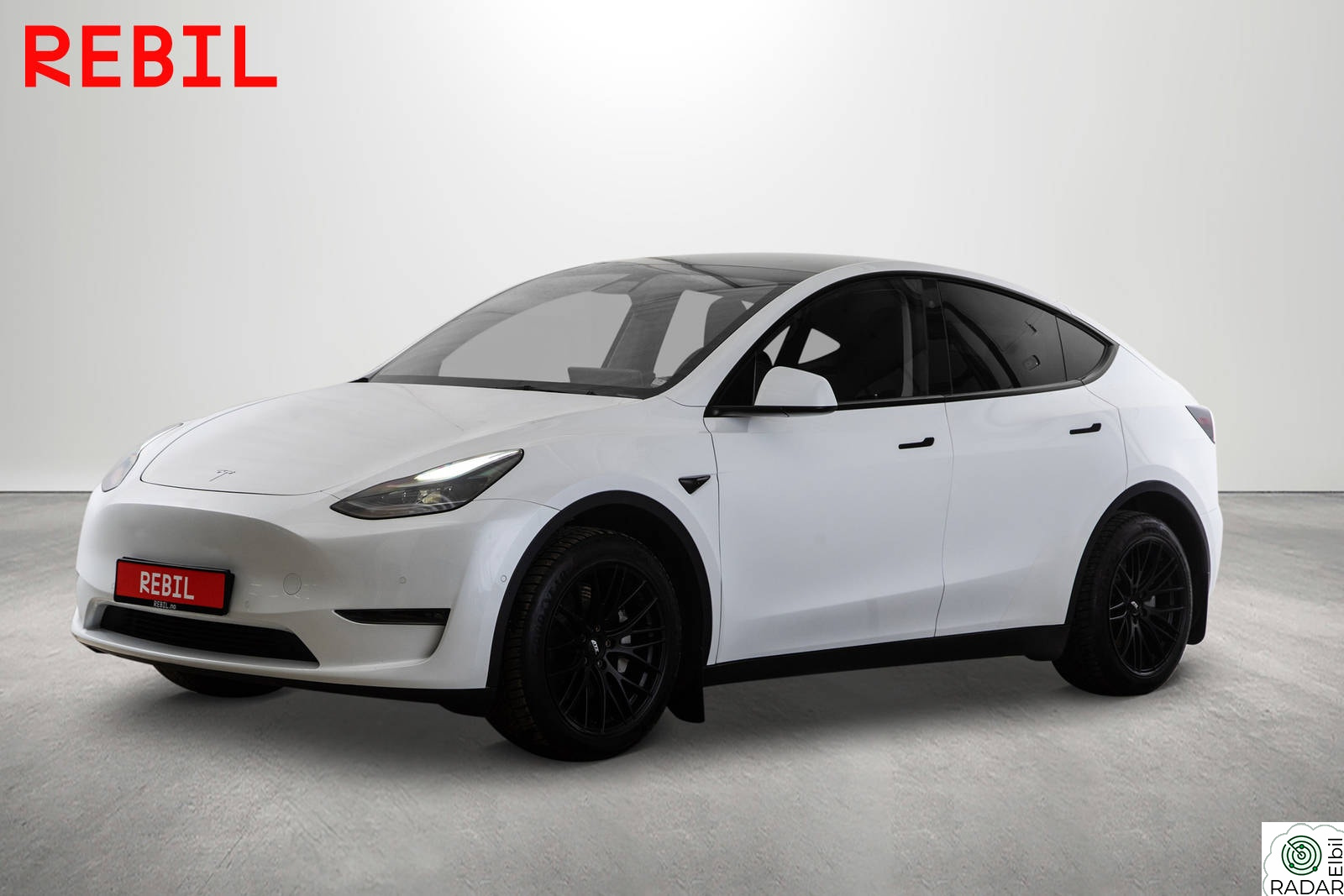 TESLA Model Y 542km(WLTP)/LR/AWD/Krok/Ryzen/Navi/Rkam/Pano/AP/V.pumpe