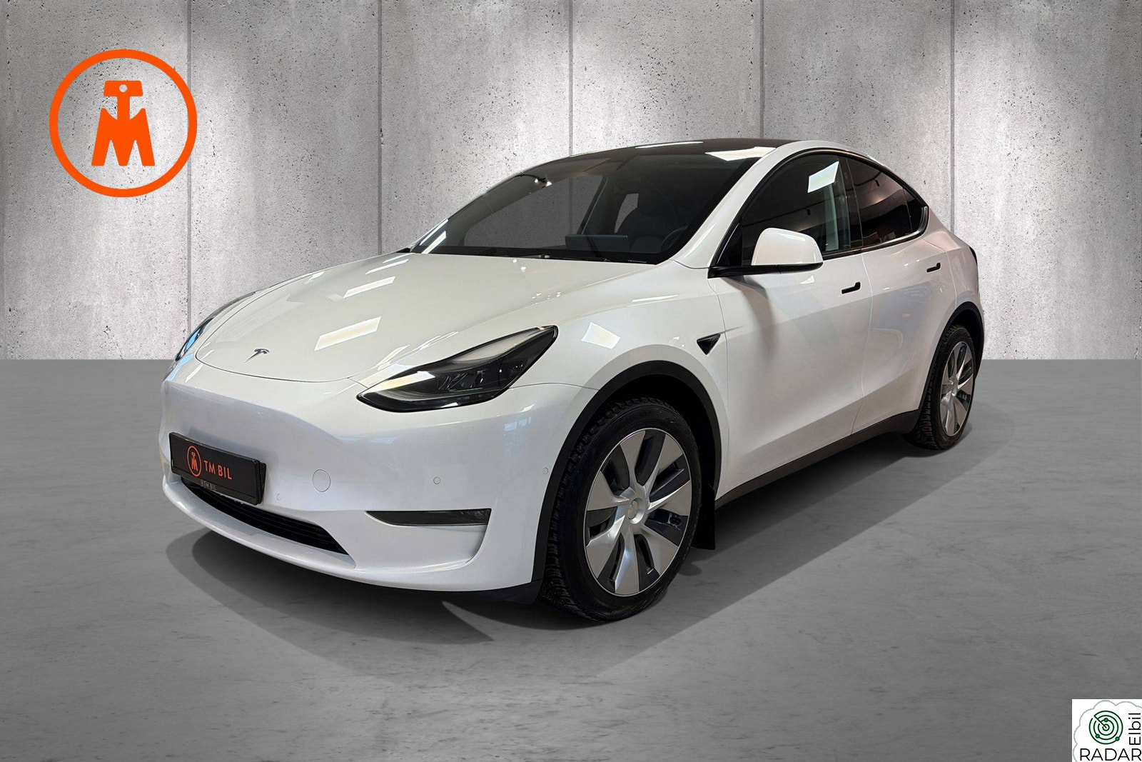TESLA Model Y Long Range AWD/ACC/360/LED/Pano/Krok/Skinn/Pano/