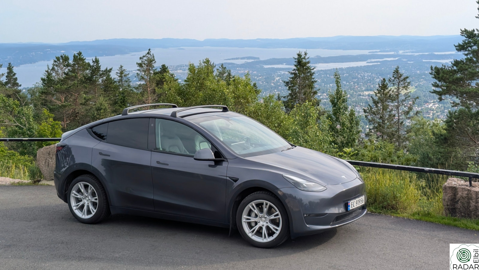 TESLA Model Y Long Range AWD FSD Garantiutløpstest