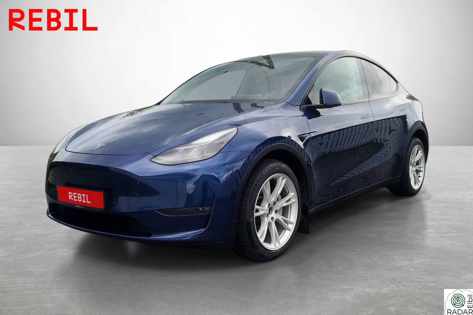 TESLA Model Y Long Range AWD/EAP/Hengerfeste/Skinn/Panorama