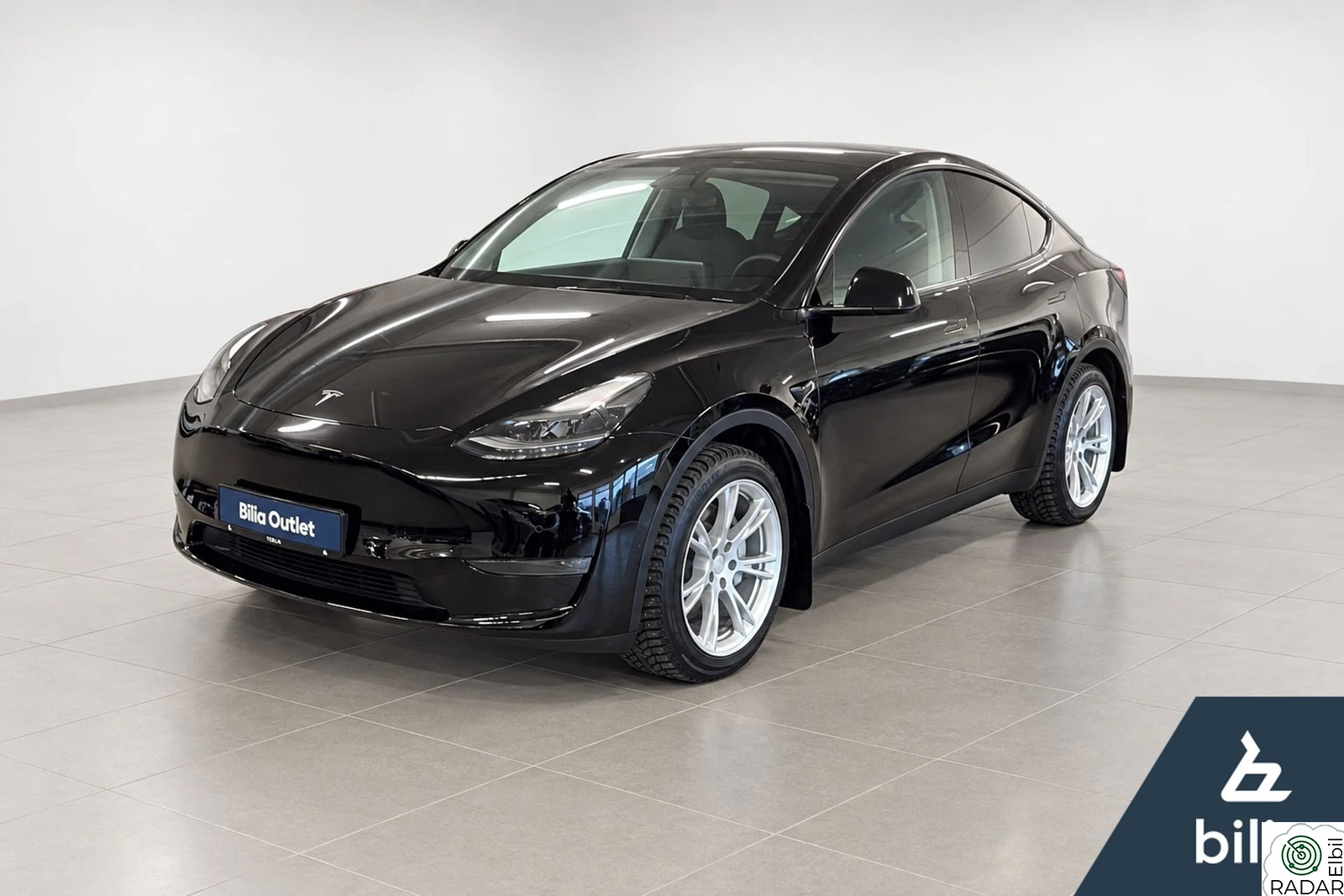 TESLA Model Y LR AWD Skinn, Panorama, Ryggekamera, Navi