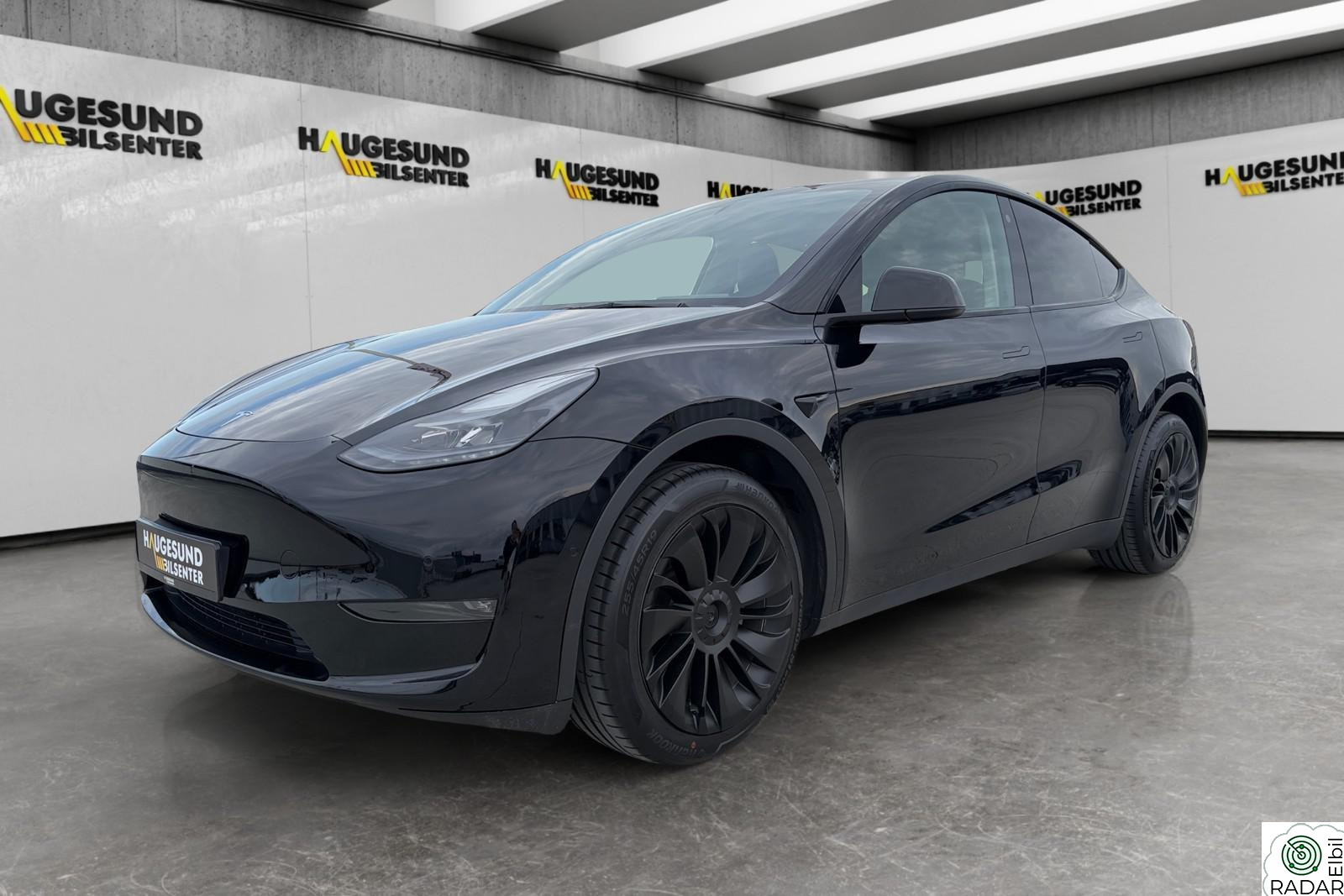 TESLA Model Y Long Range Premium AWD | Kamera | Glasstak | 1 eier