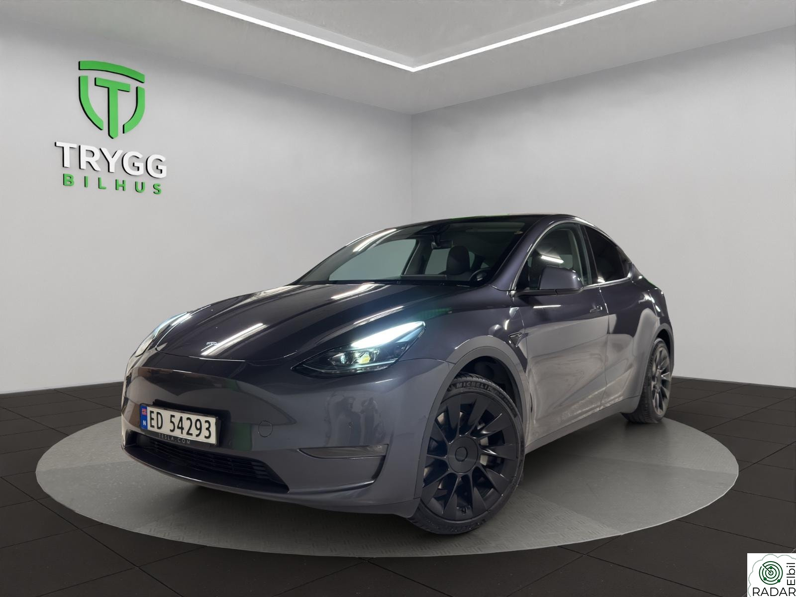 TESLA Model Y Long Range AWD / Hengerfeste / Premium / Garanti