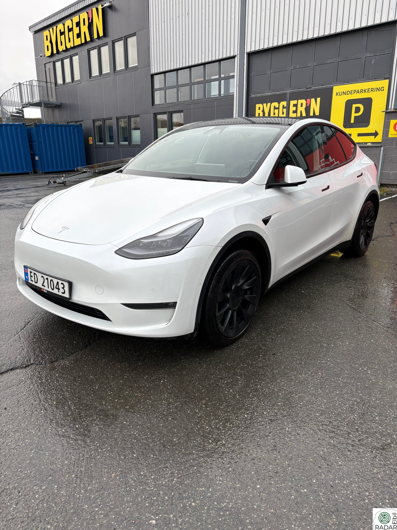 TESLA Model Y Long Range AWD