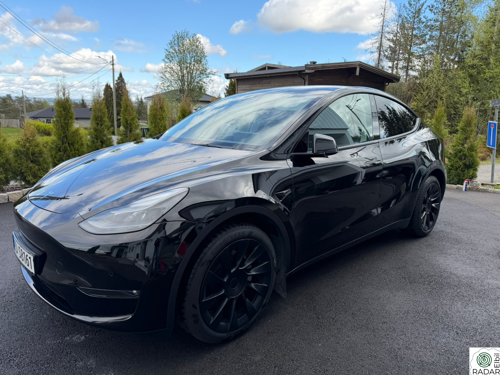 TESLA Model Y Full self-driving (FSD), LR AWD, Nye dekk, EU ok 2026