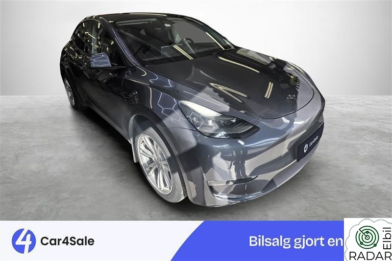TESLA Model Y LR AWD 542km / 1 Eier / Premium / AP / V.Pumpe / Krok++