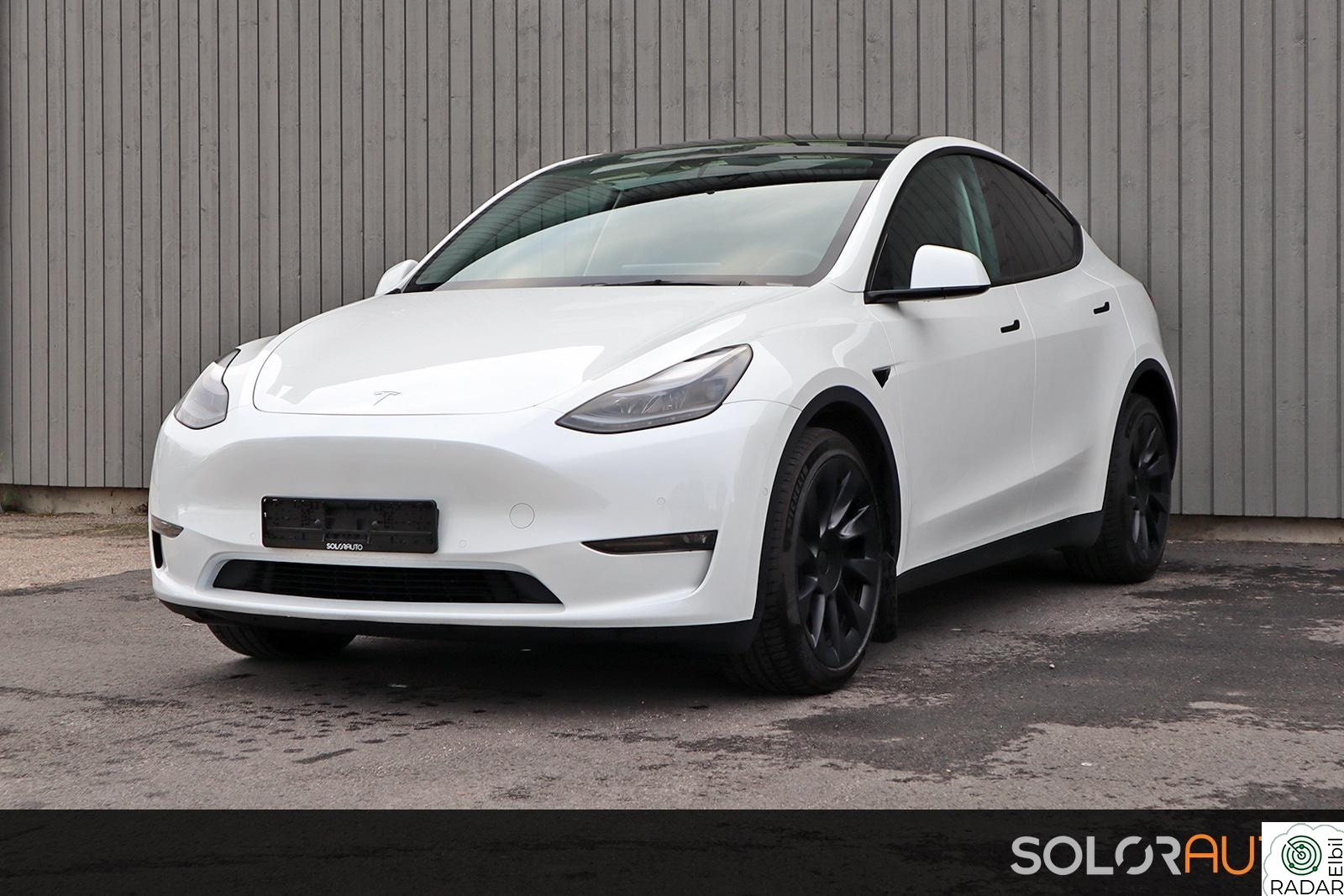 TESLA Model Y Long Range AWD, 20" Induction, AMD Ryzen, LAV KM