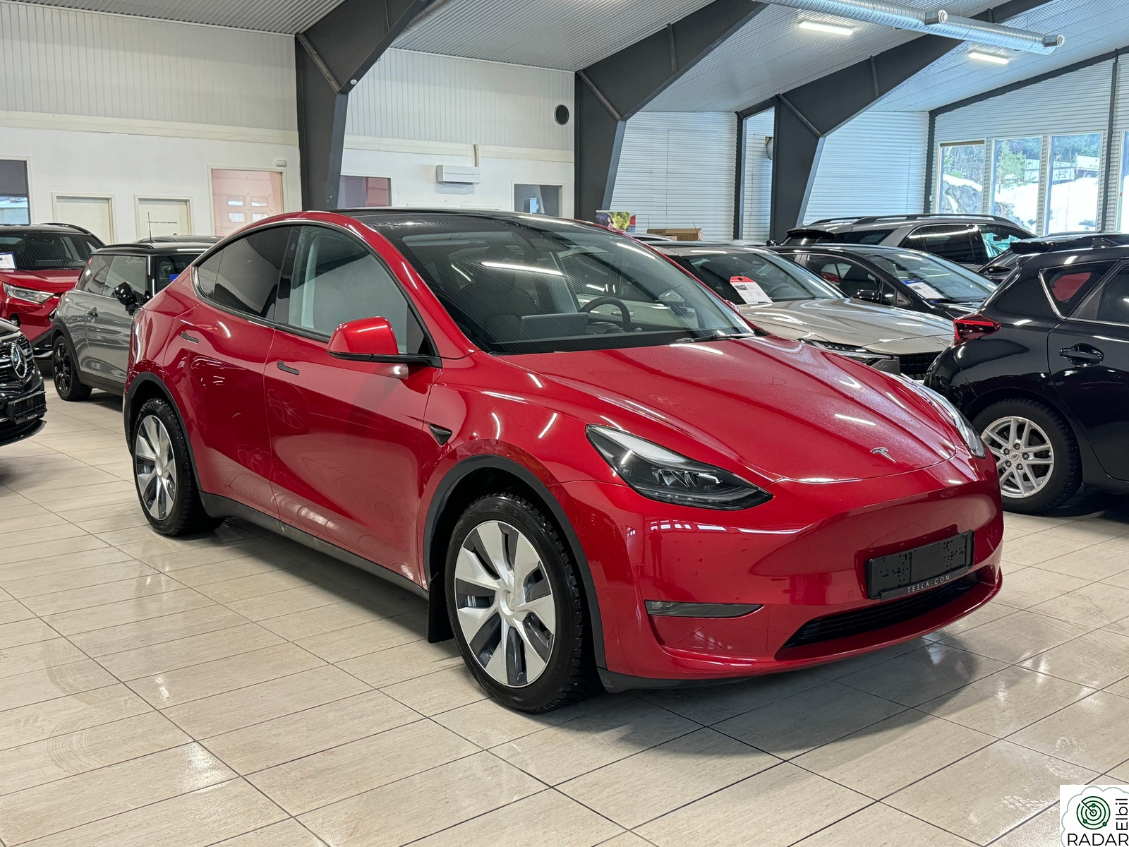 TESLA Model Y LONG RANGE | AWD | PREMIUM | HIFI | 19" | SE KM