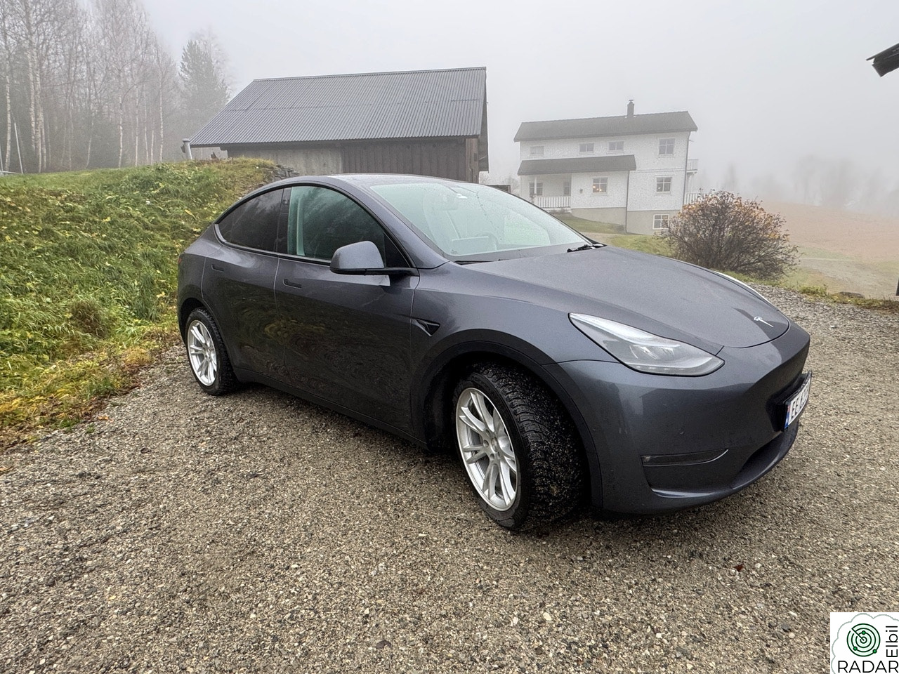 TESLA Model Y Long Range AWD ! 1 eier kun 30000km