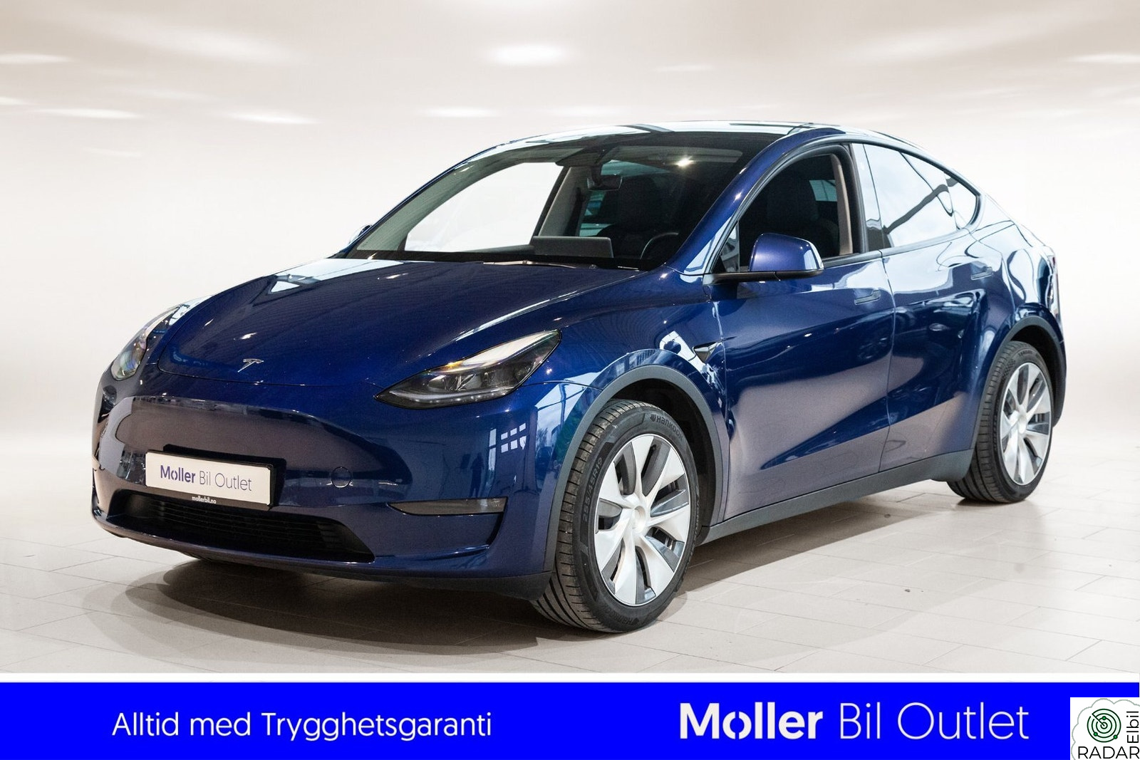 TESLA Model Y Long Range AWD - 360Kam, Pano, Krok