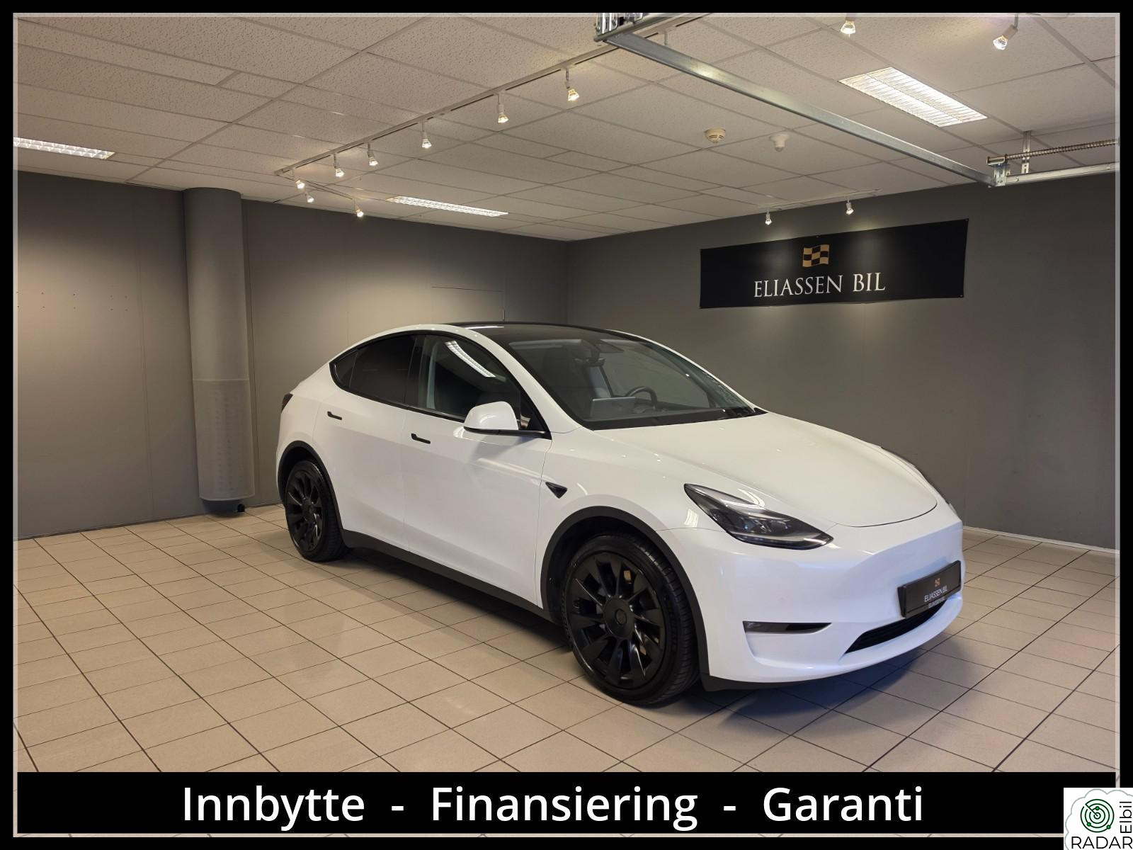 TESLA Model Y Long Range AWD Premium / 1 Eier /Autopilot /Sort Skinn