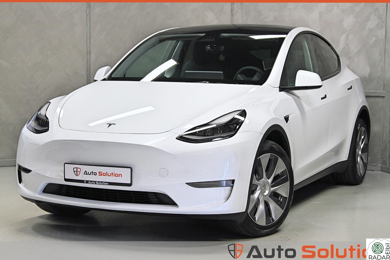 TESLA Model Y LONG RANGE AWD| AUTOPILOT| VINTERPAKKE| 2 SETT HJUL++