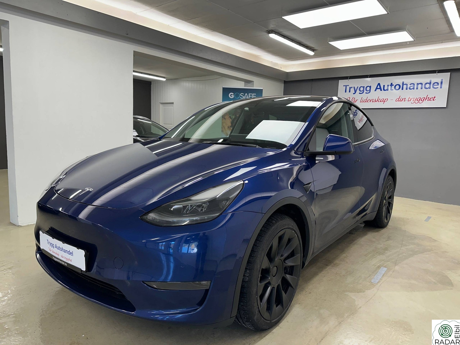 TESLA Model Y LONG RANGE AWD | 514 HK | 4X4 | GARANTI | EU 2027