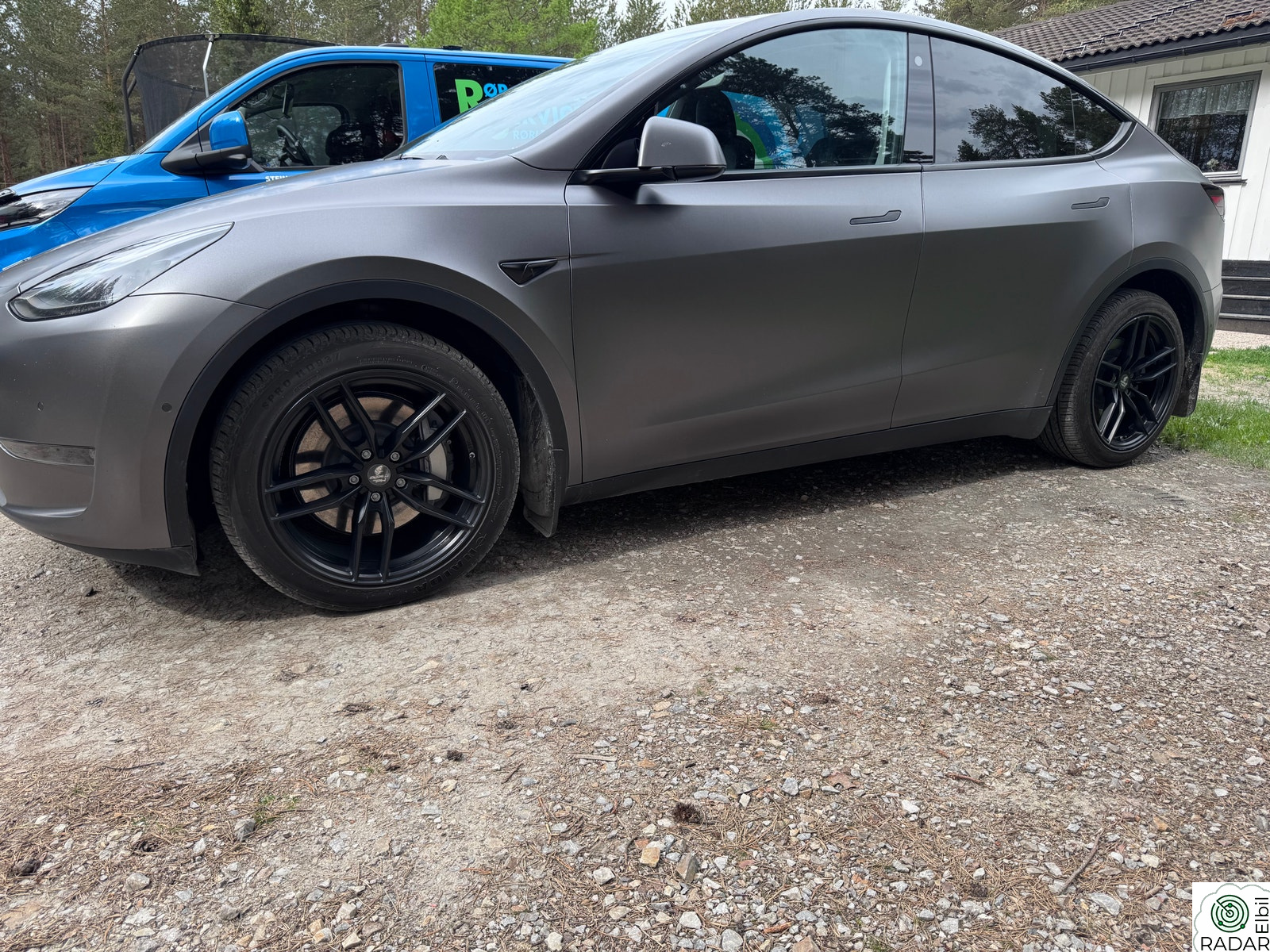 TESLA Model Y Long Range AWD