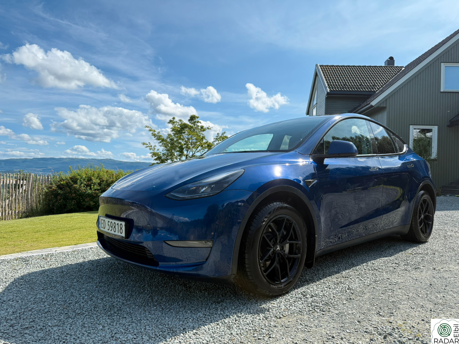 TESLA Model Y Long Range AWD
