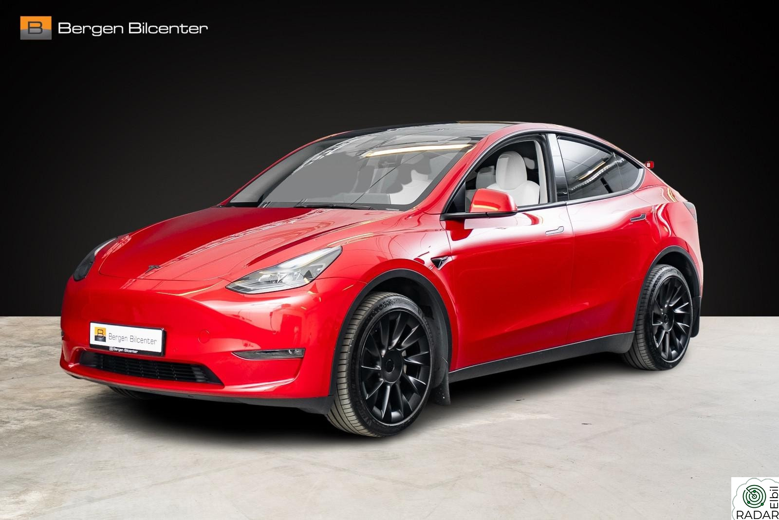 TESLA Model Y Long Range AWD Premium-Interiør Autopilot H-feste