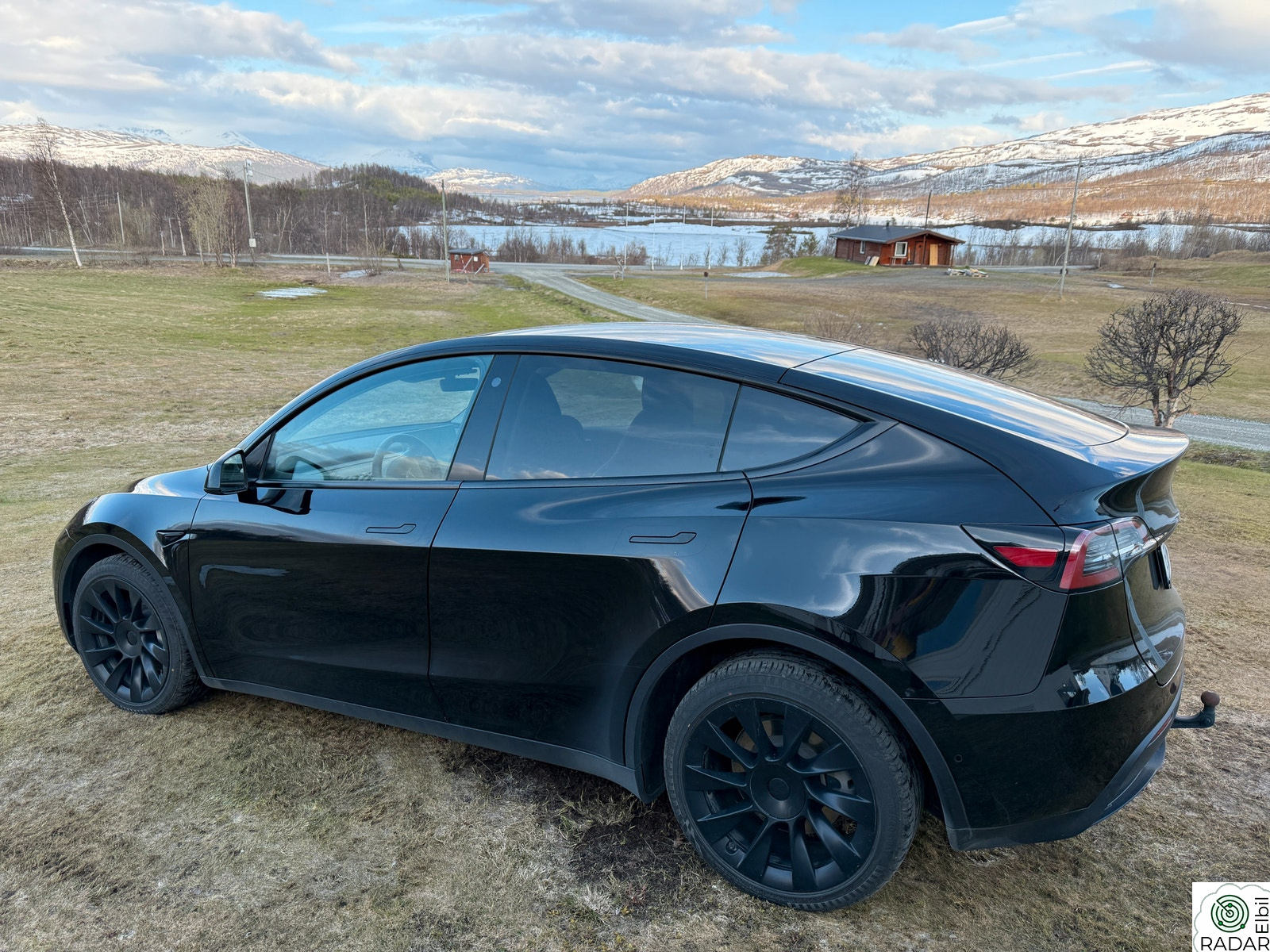 TESLA Model Y Long Range AWD