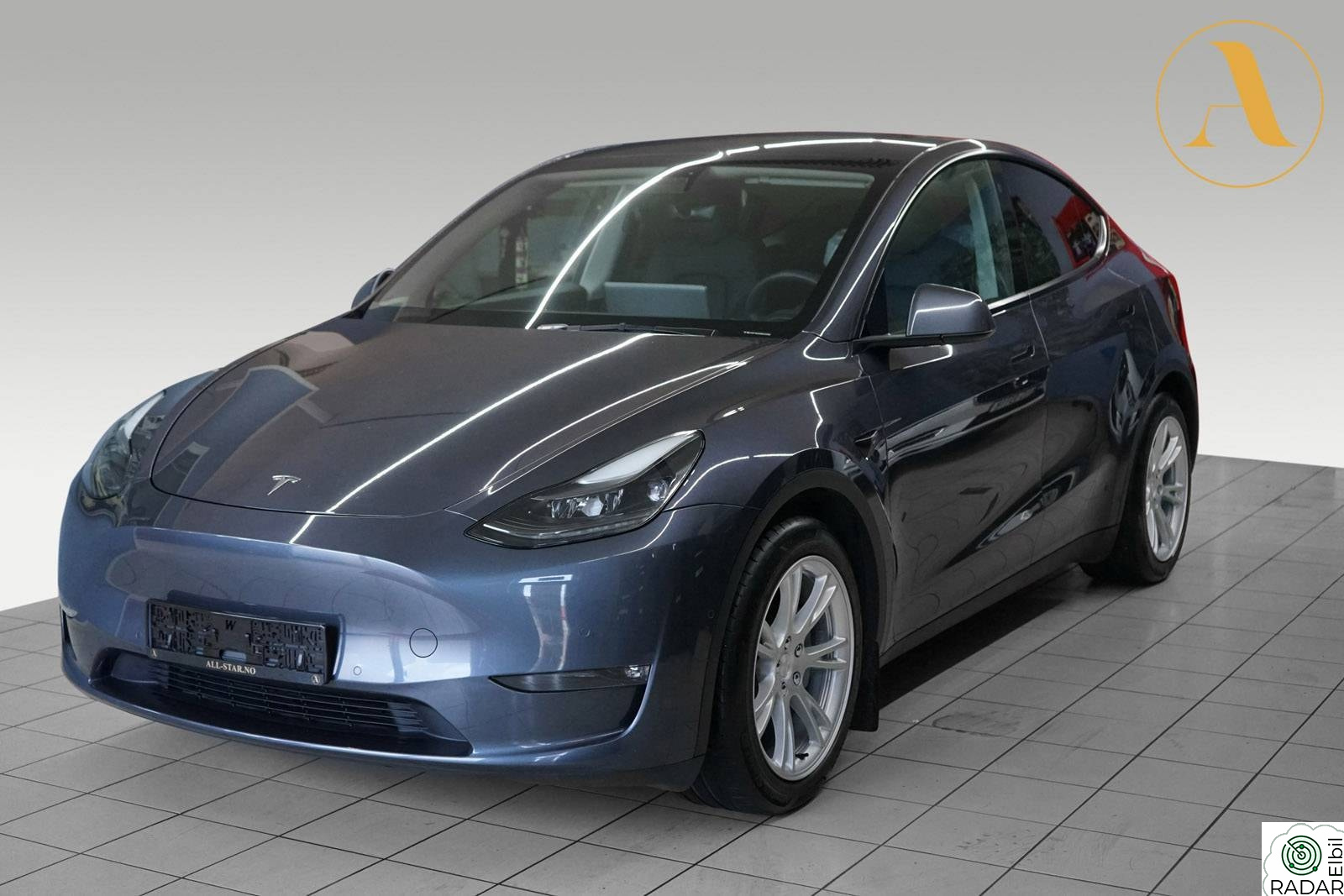 TESLA Model Y LONG RANGE AWD PREMIUM/PANORAMA/AUTOPILOT/H.FESTE/NORSK