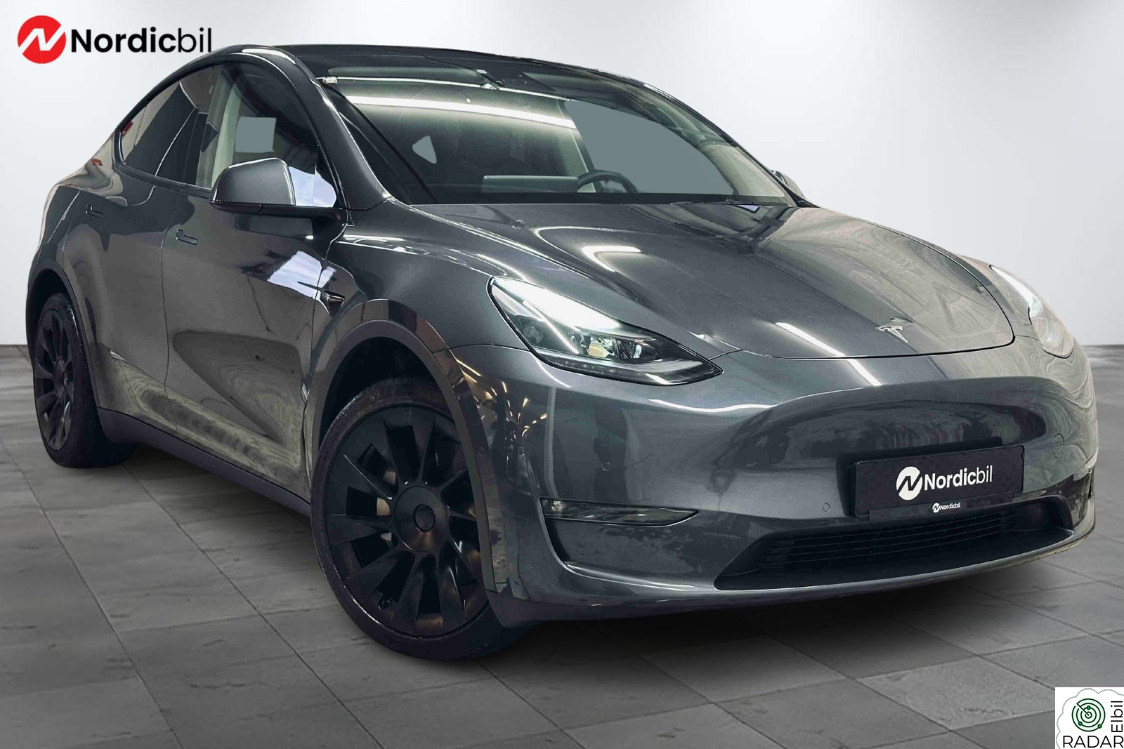 TESLA Model Y Long Range, Firehjulstrekk, Premium interiør og lyd