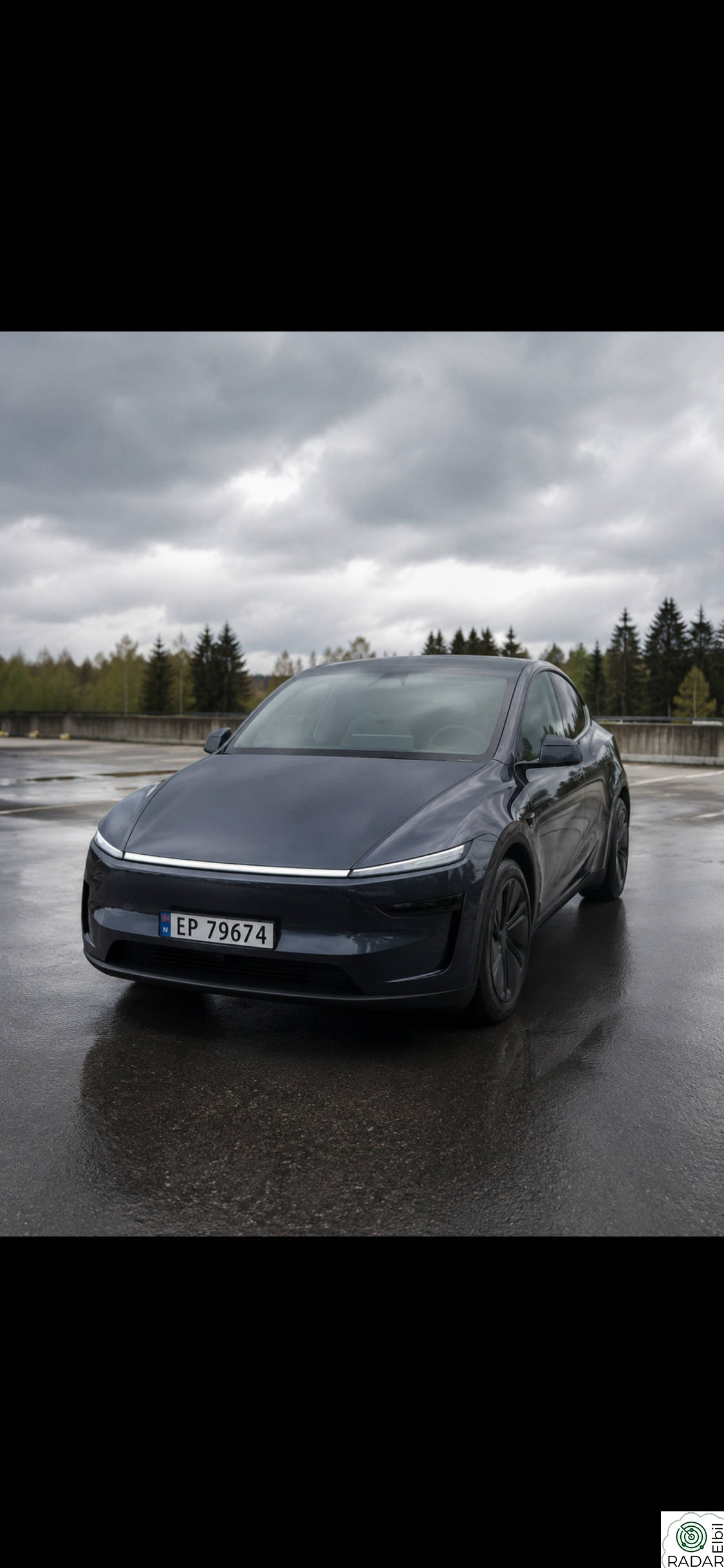 TESLA Model Y TESLA Model Y JUNIPER STEALTH GREY