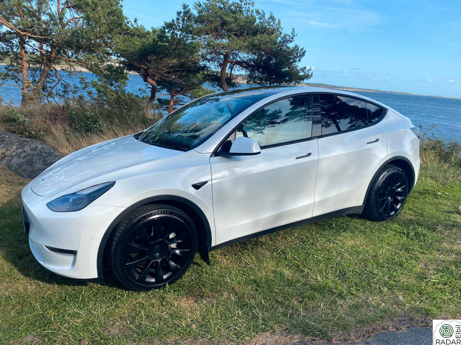 TESLA Model Y SE!NyEU.Long R.AWD.FSD.krok.HIFI.Gar.08/2027
