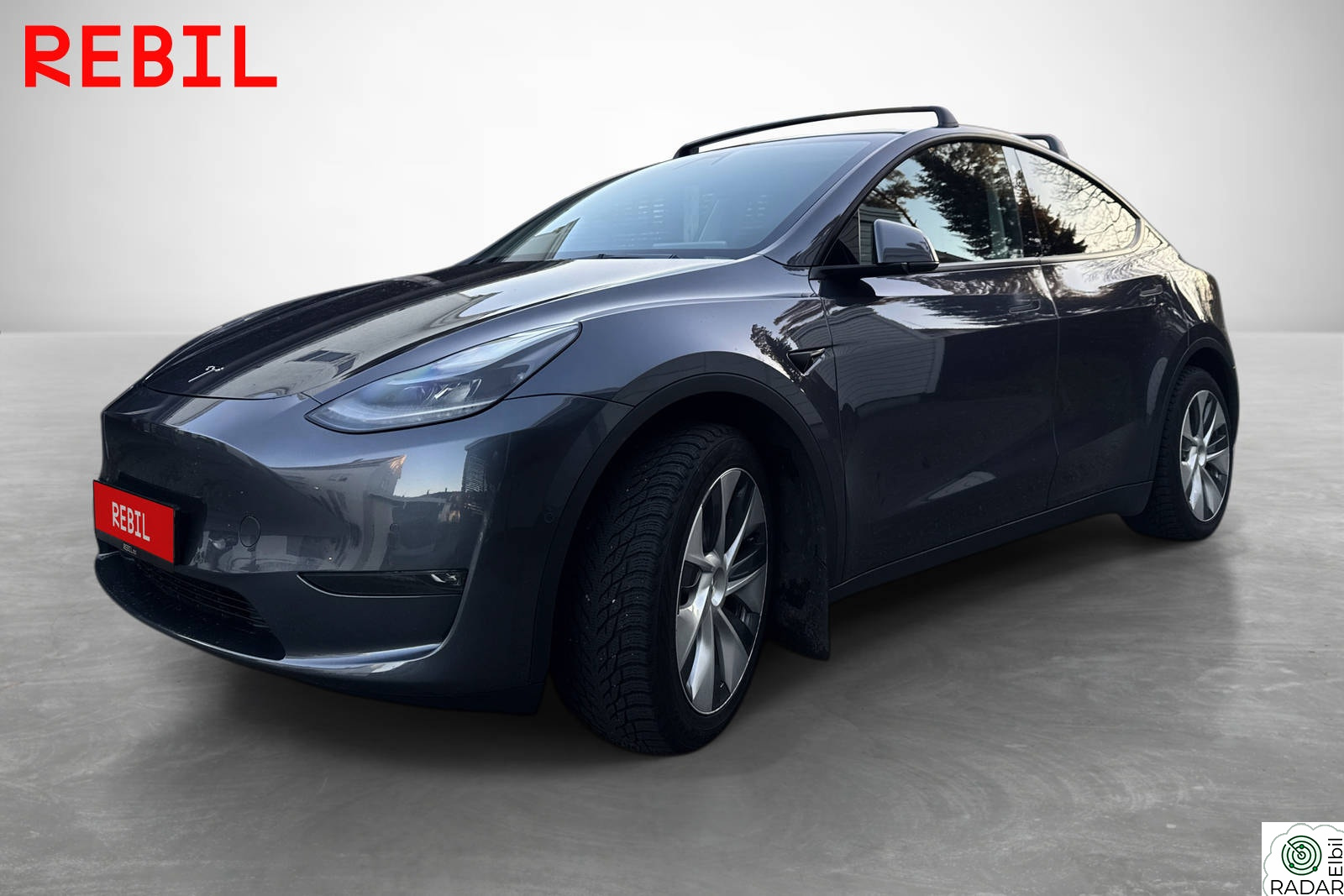 TESLA Model Y Long Range, Hengerfeste, Autopilot, Varmempumpe, AWD