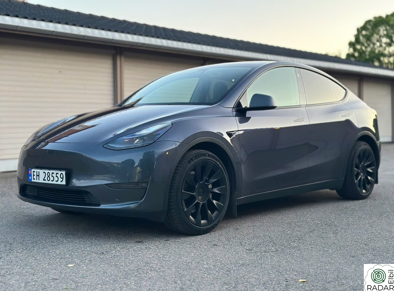 TESLA Model Y Long Range AWD