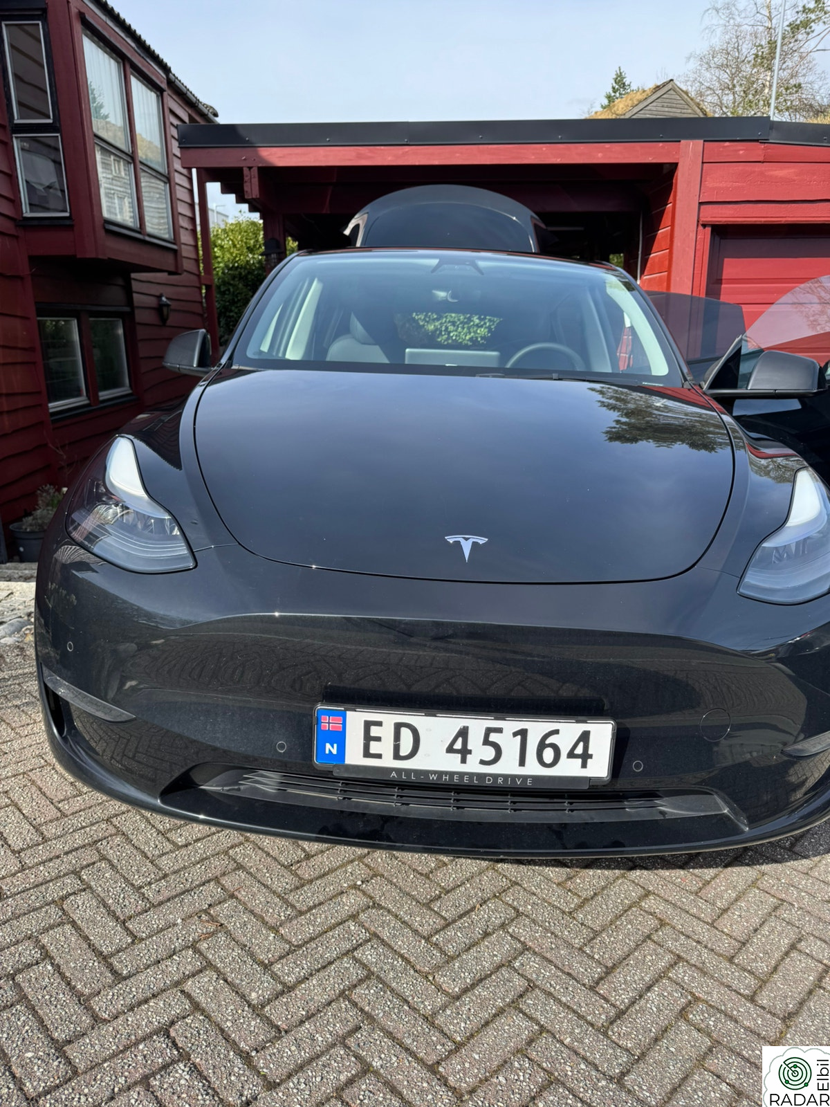 TESLA Model Y Long Range AWD