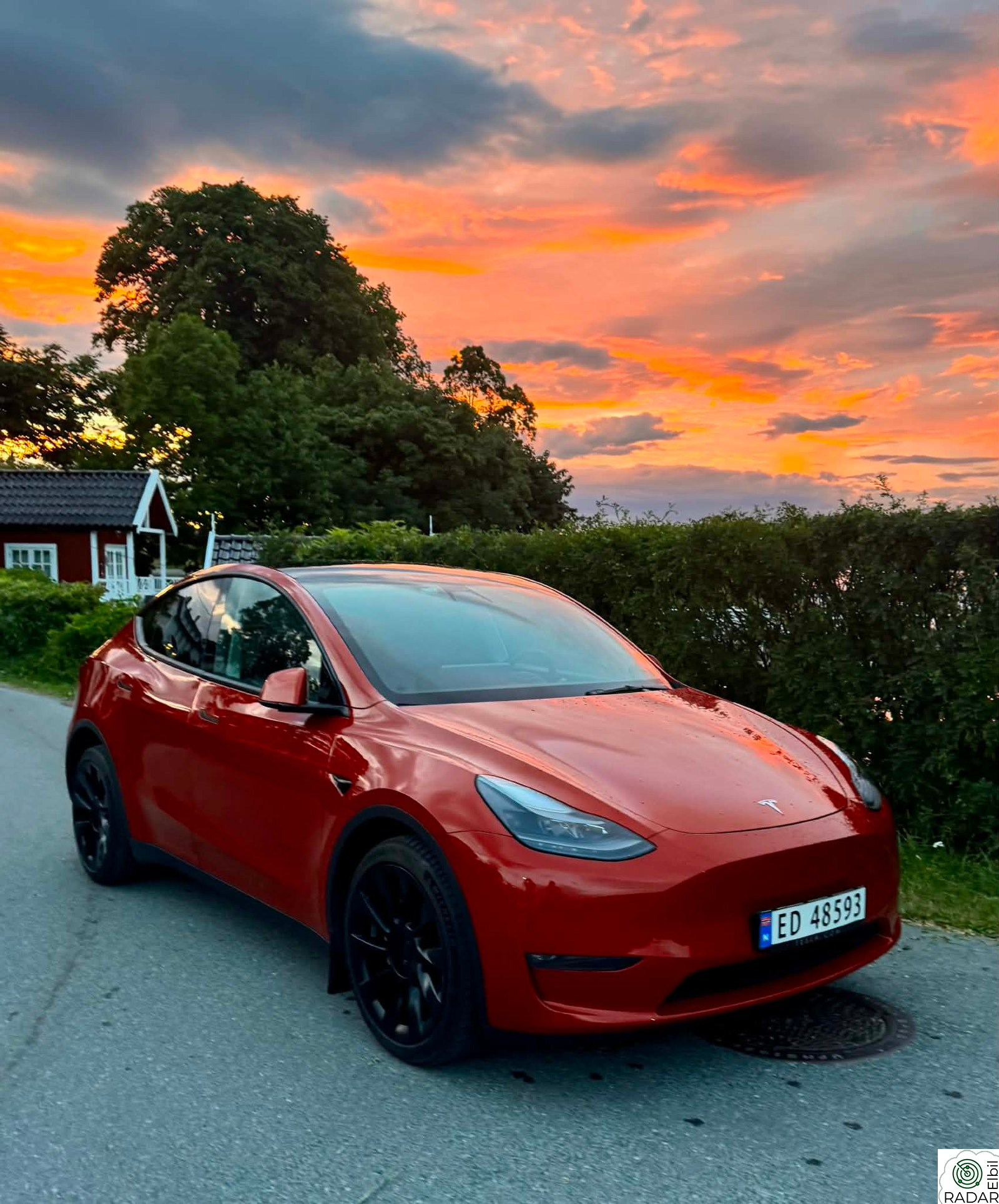 TESLA Model Y Long Range AWD