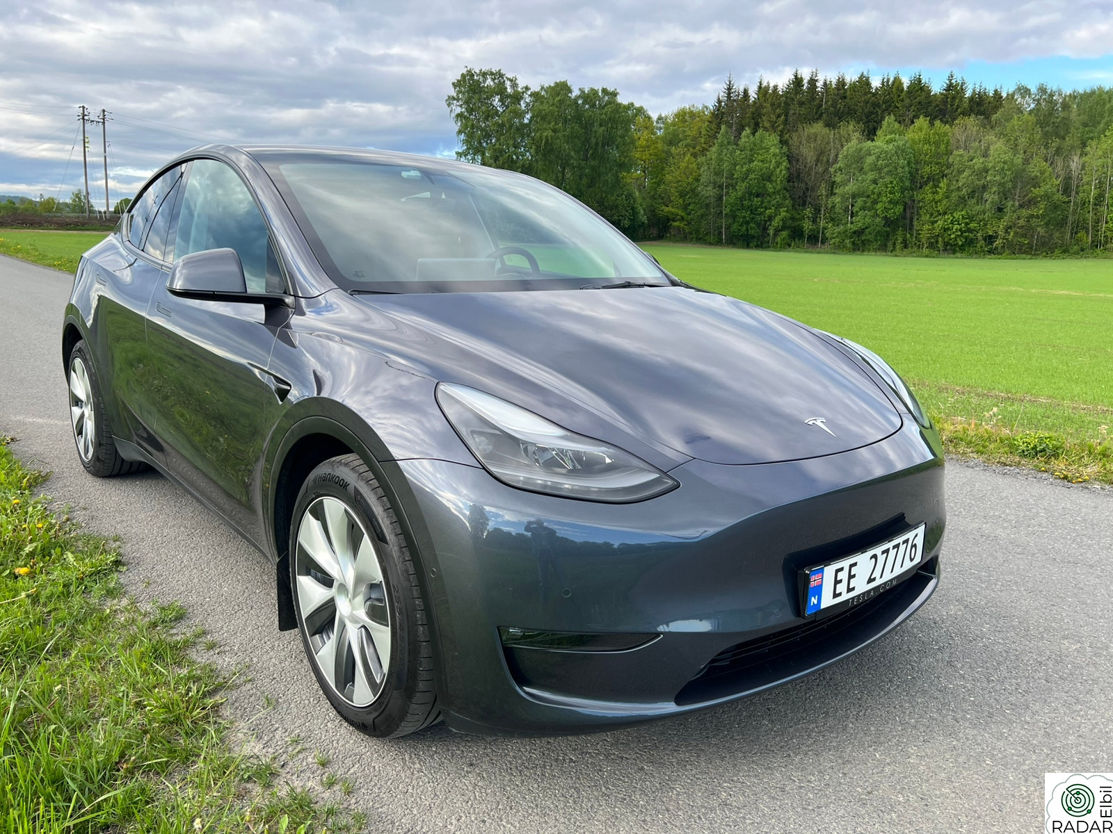 TESLA Model Y Long Range AWD