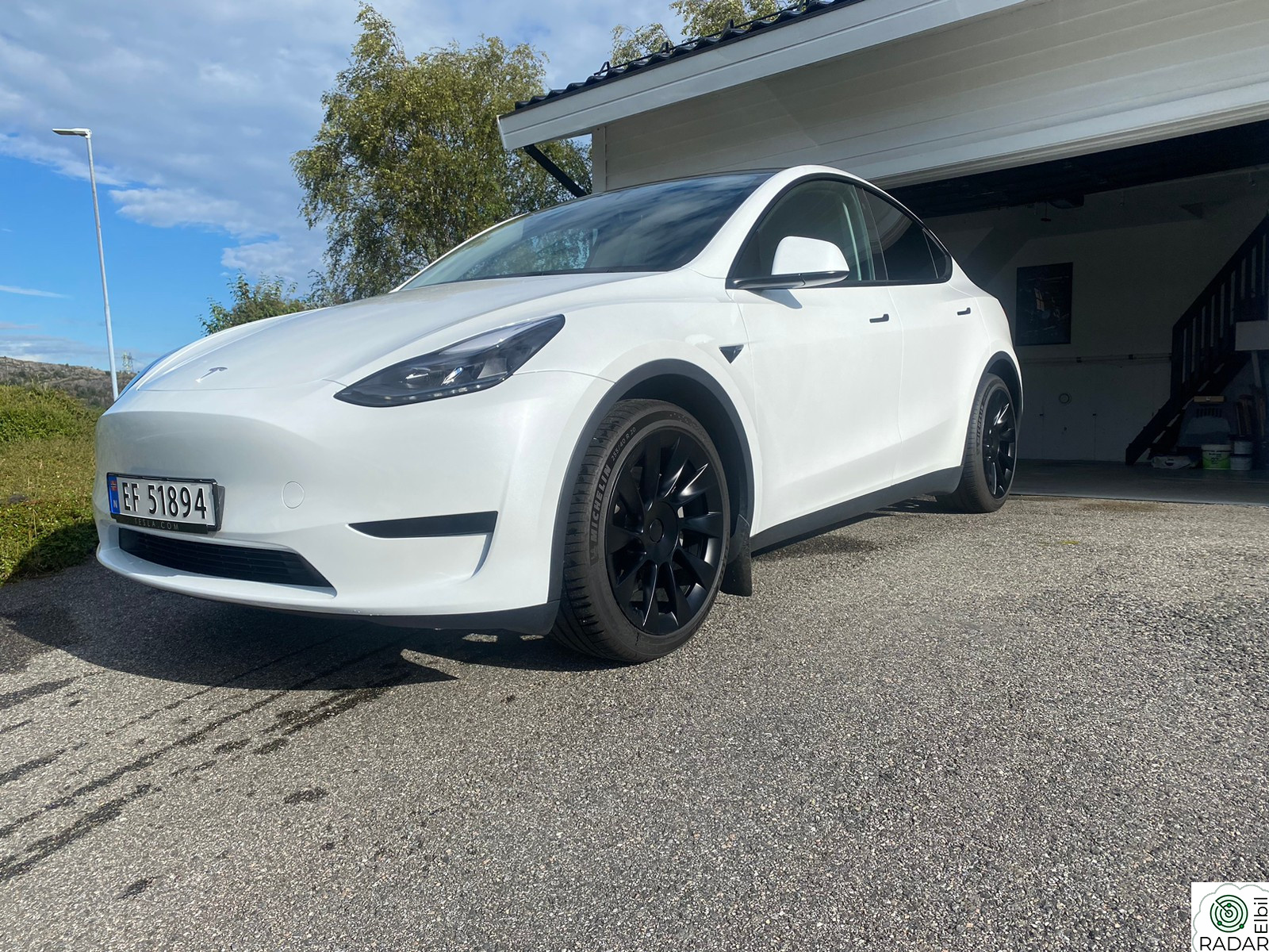 TESLA Model Y RWD
