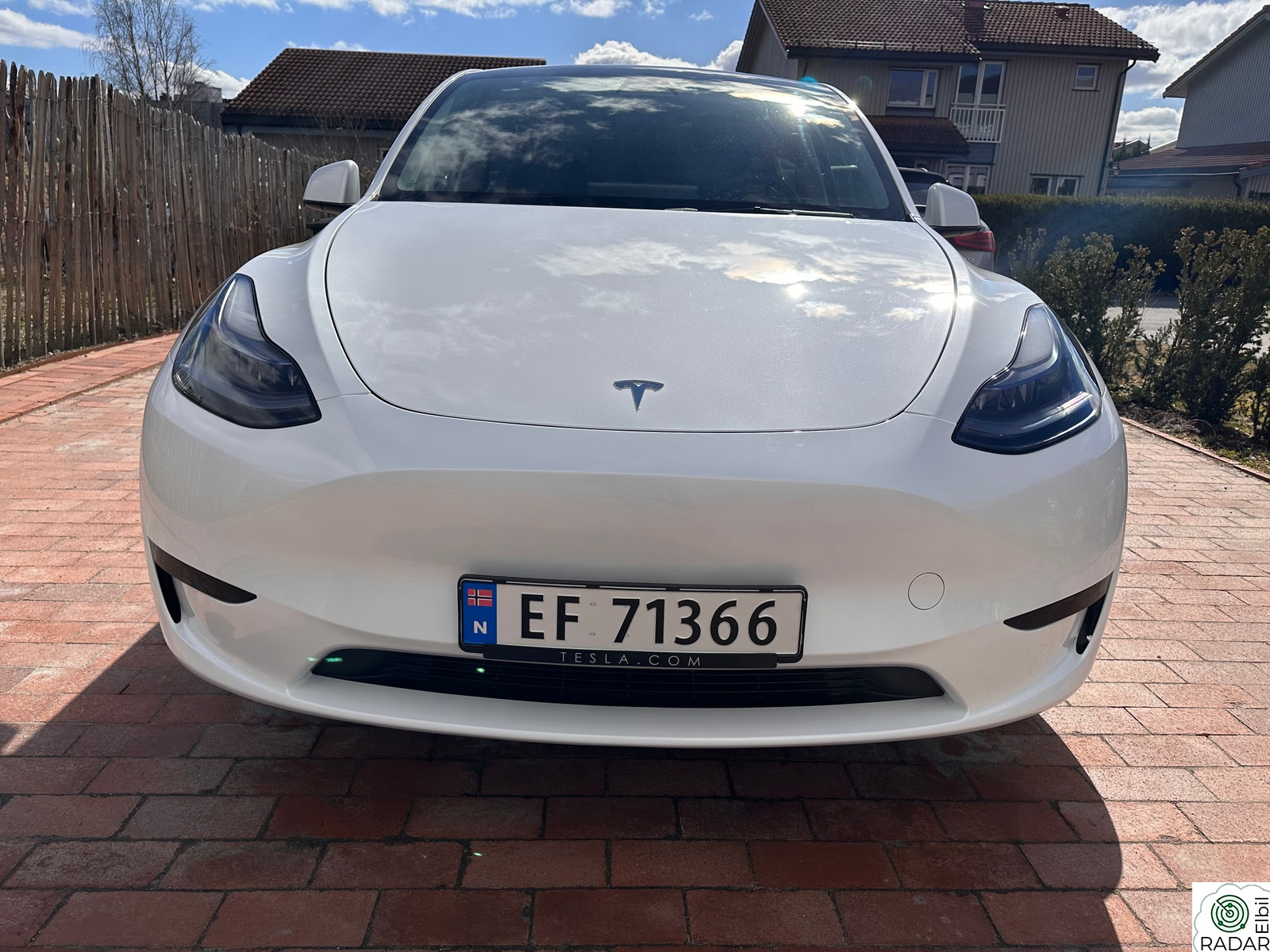 TESLA Model Y Standard Range RWD