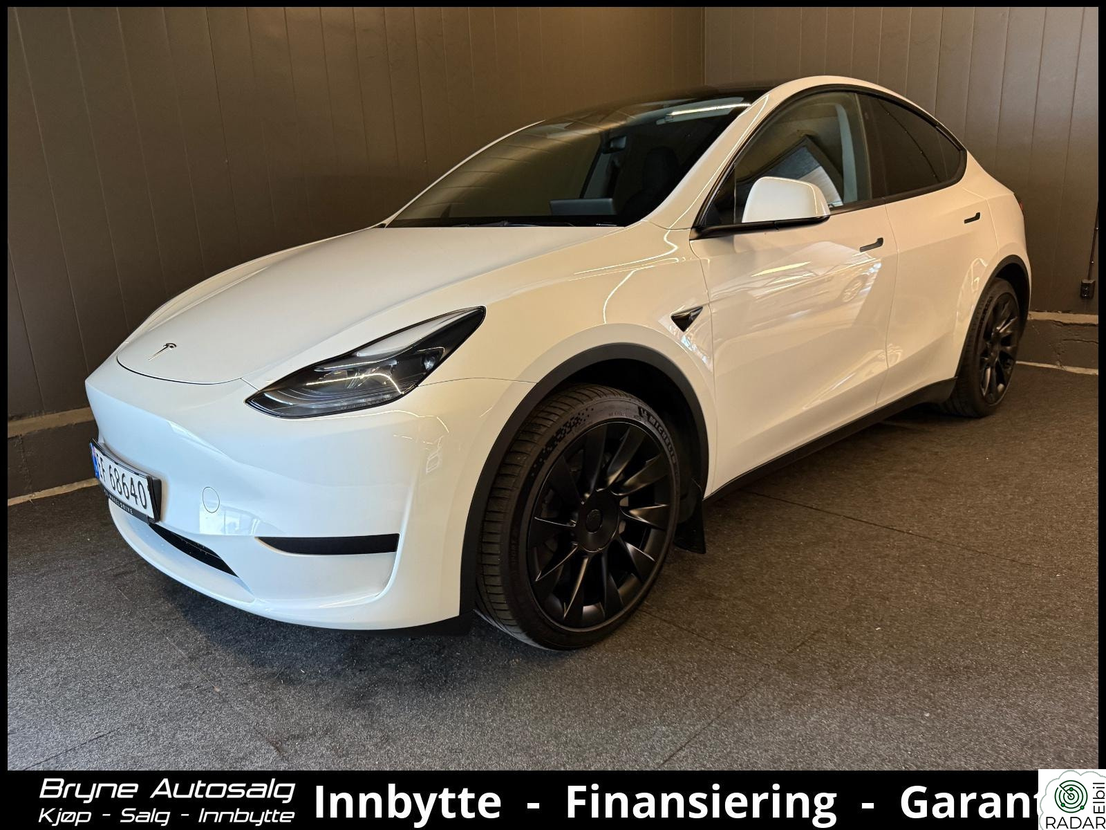 TESLA Model Y KROK/SOLTAK