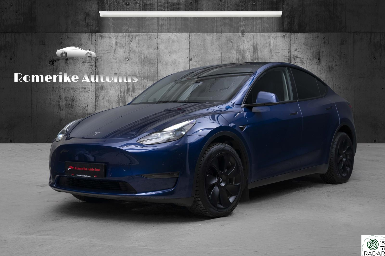 TESLA Model Y SR RWD 455WLTP // Hengerfeste, Rattvarme, Varmepumpe+++