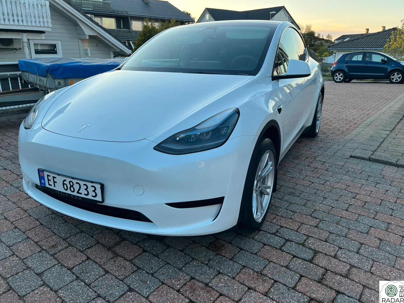 TESLA Model Y Standard Range RWD