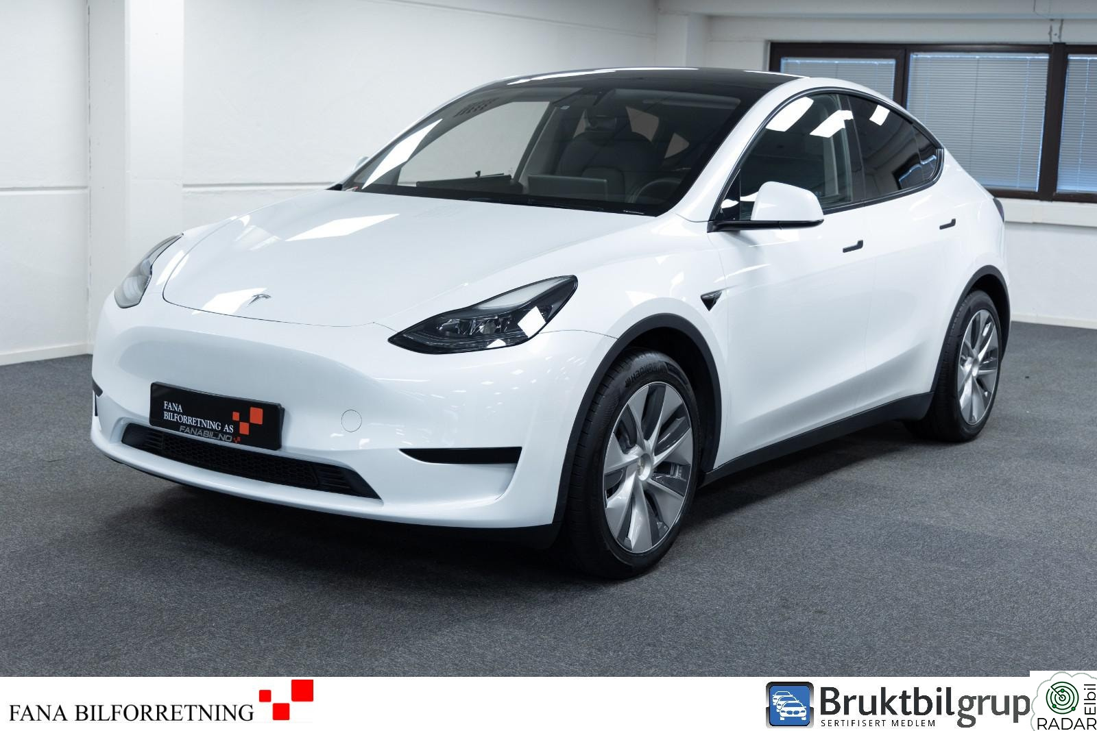 TESLA Model Y RWD/Norsk/2 sett hjul/V.Pumpe/Skinn/Innbytte/Finans