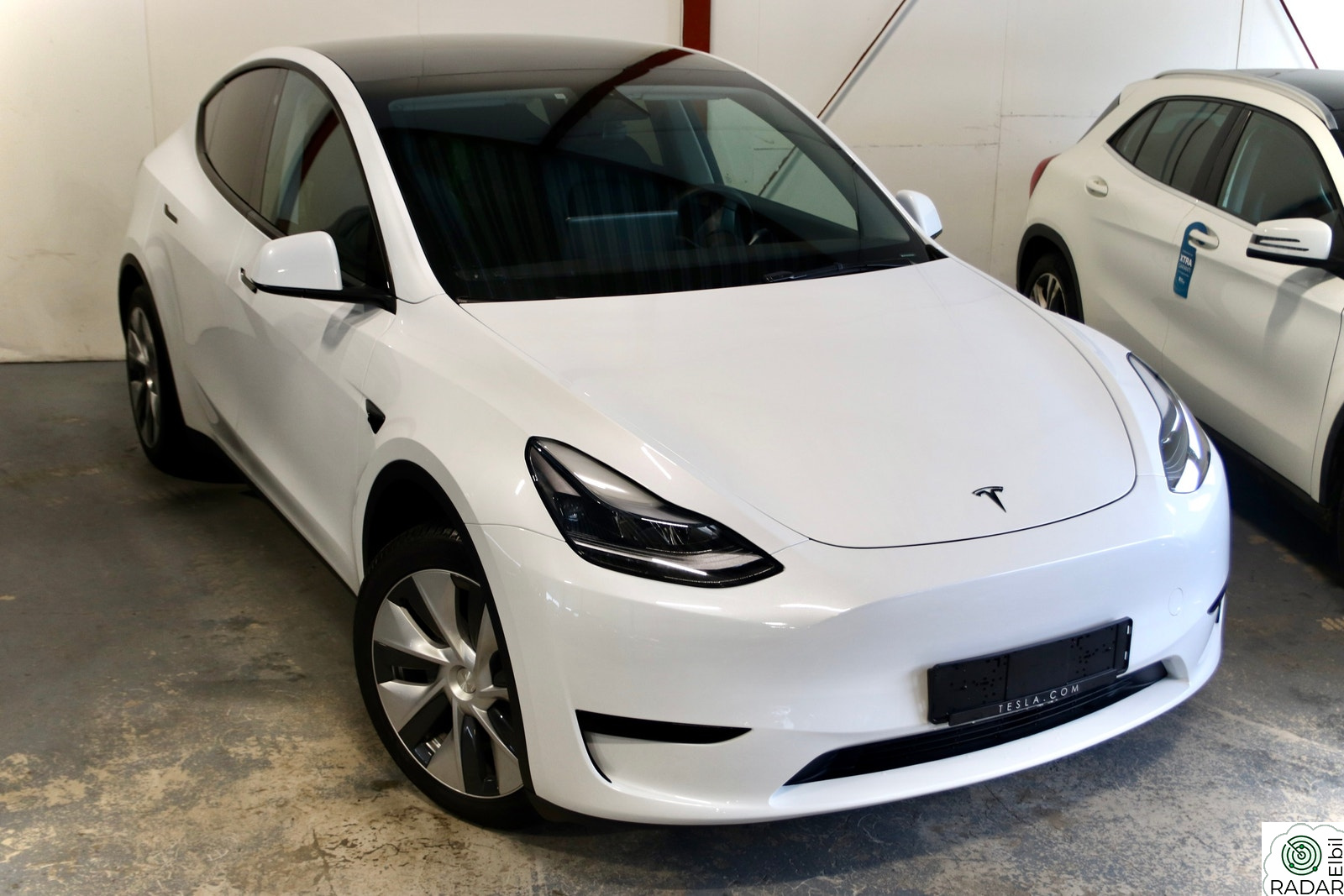 TESLA Model Y Standard Range | Autopilot | 1 eier | Krok | Pano