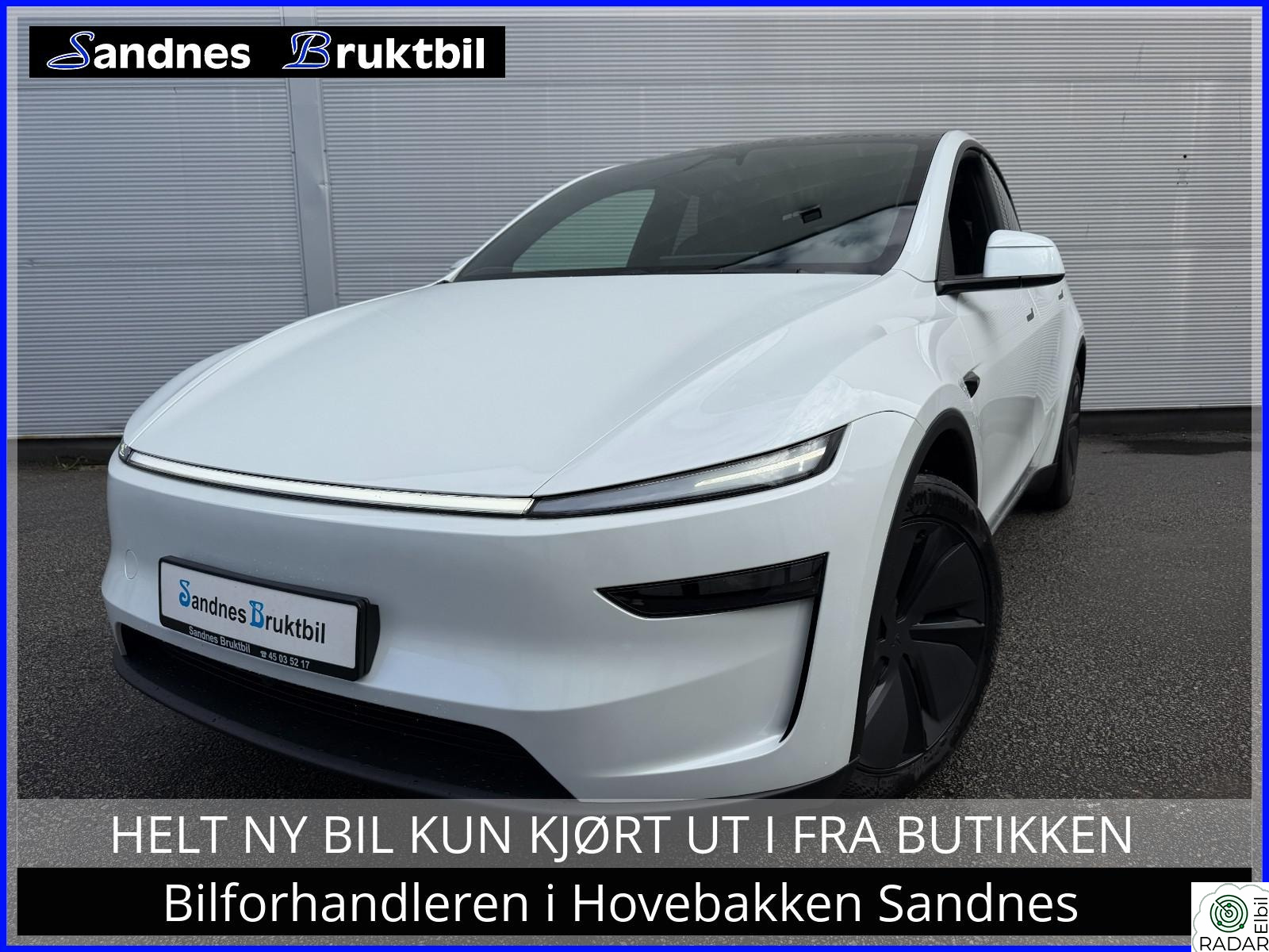 TESLA Model Y LONG RANGE JUNIPER 7-SETER,KROK,PANO,SKINN,ACC,KAMERA