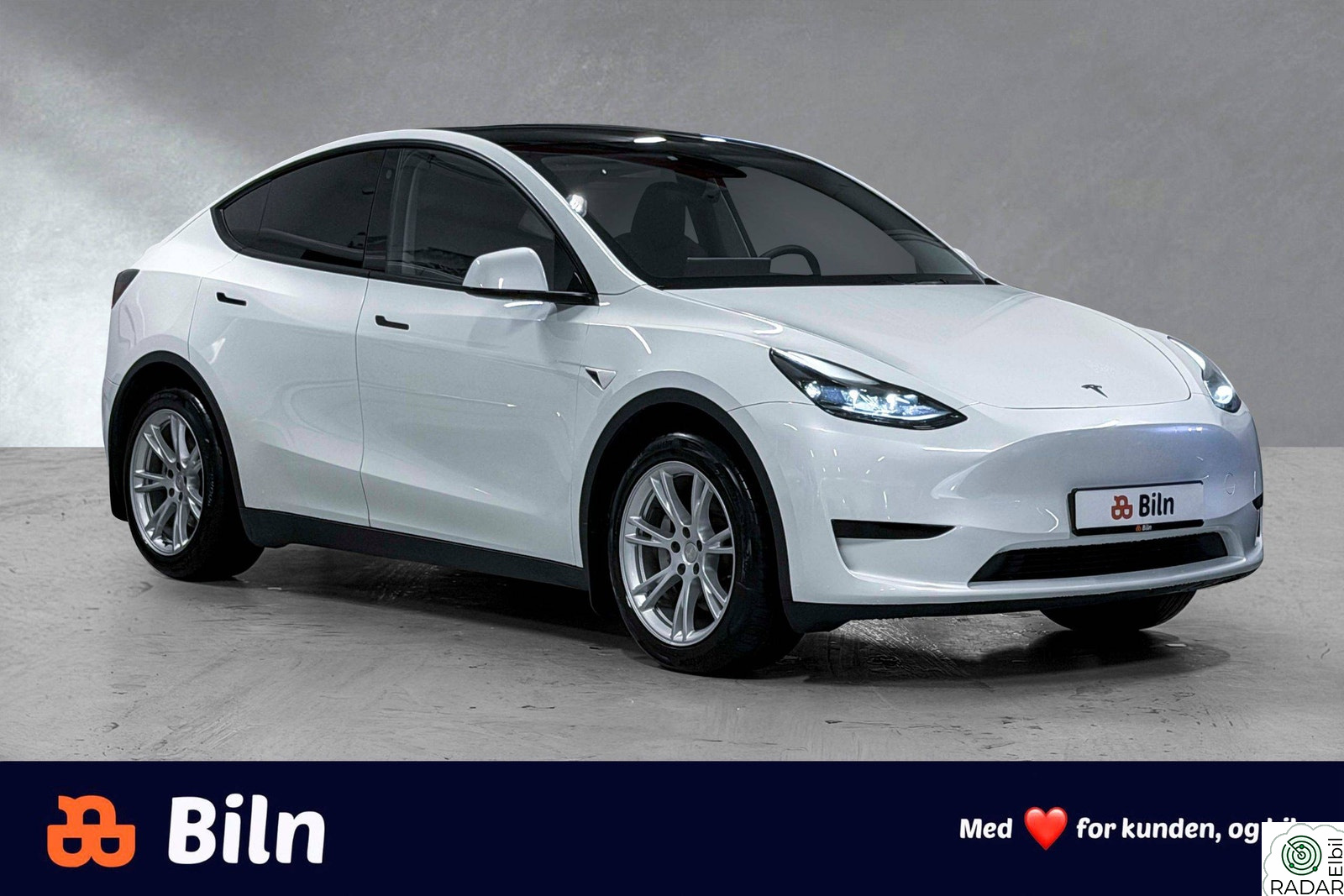 TESLA Model Y SR 455 /Autopilot/Krok/Hifi/Varmepumpe/Panorama