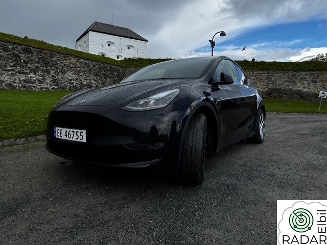 TESLA Model Y Long Range AWD