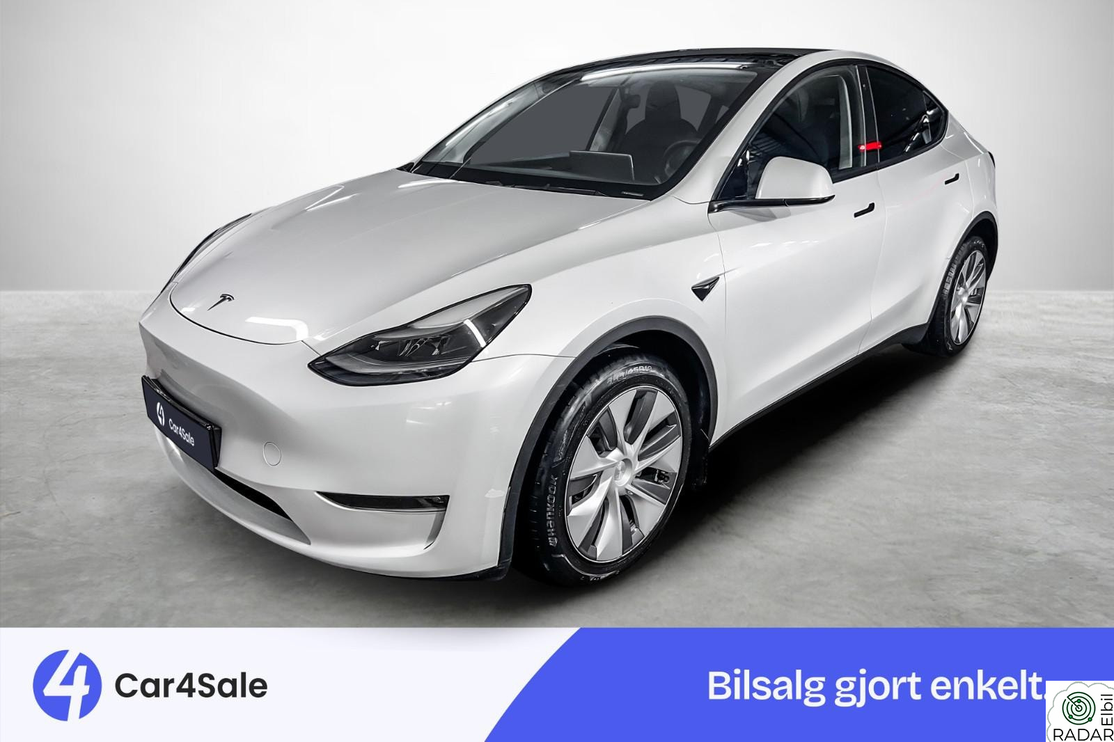TESLA Model Y Long Range AWD 533km/ AP/ Krok/ Premium/ V.Pumpe/ 360