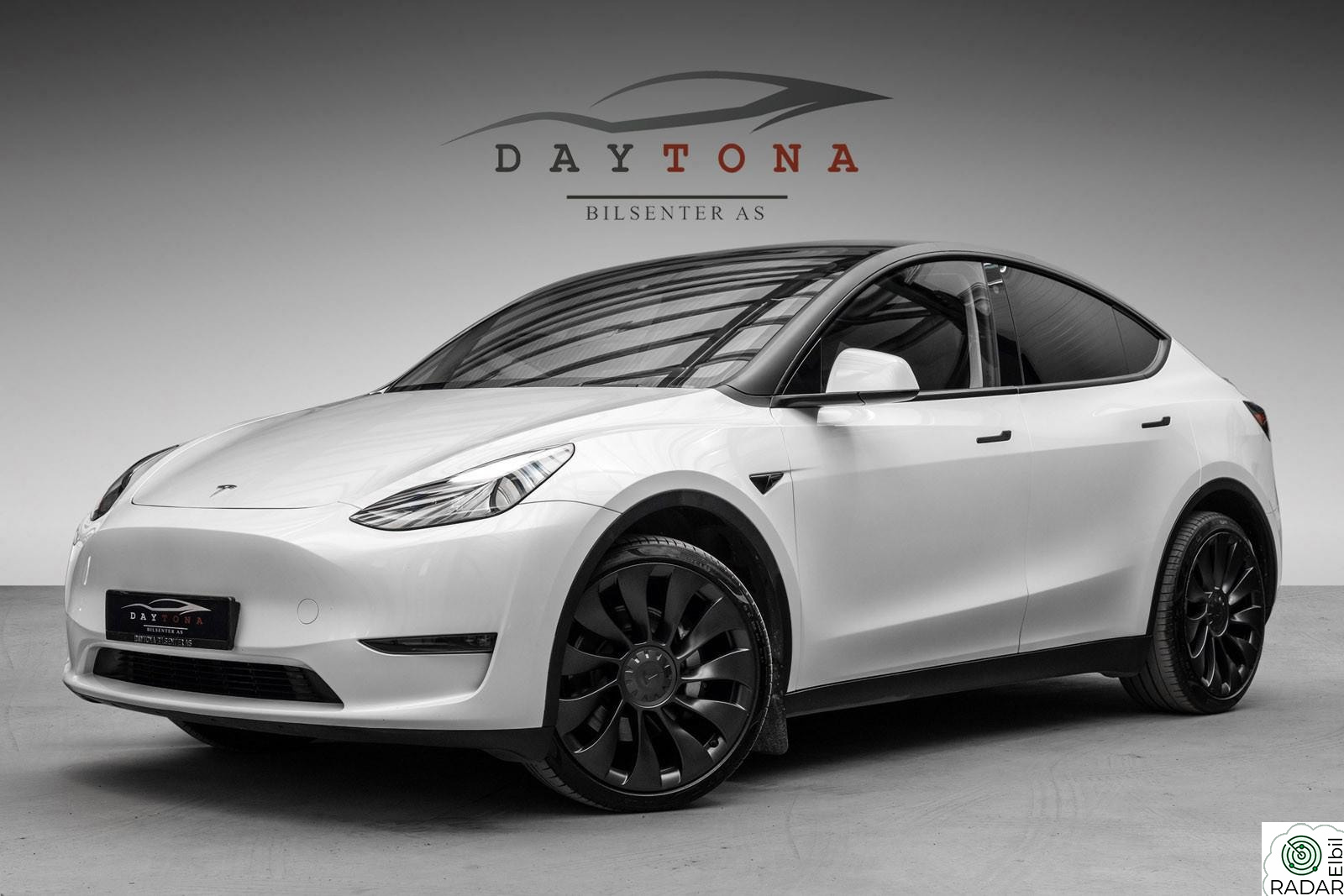 TESLA Model Y AWD 533km Berlin/ AMD Ryzen/ H.feste/ Varmepumpe